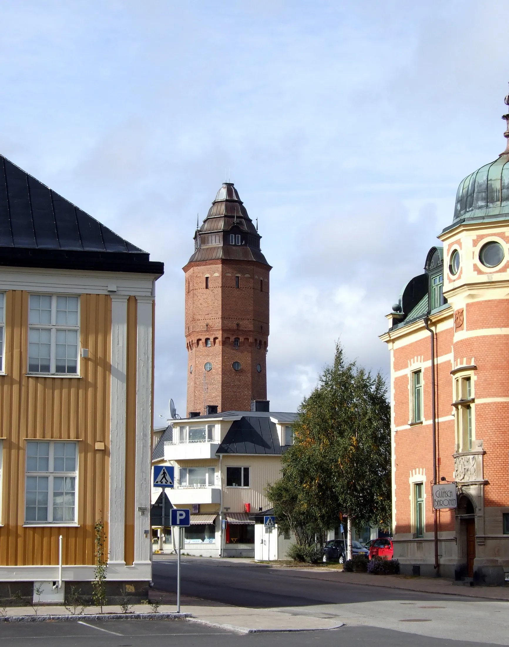 Photo showing: The water tower in Haparanda, Sweden. Built in 1919-1920.