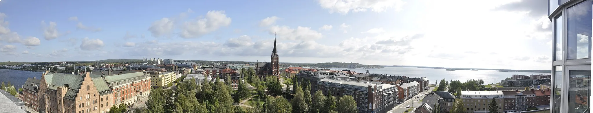 Photo showing: Panorama of the city of Luleå, Sweden, taken in the summer of 2014