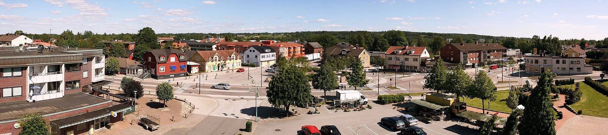 Photo showing: View over central Smålandsstenar from Torghuset.