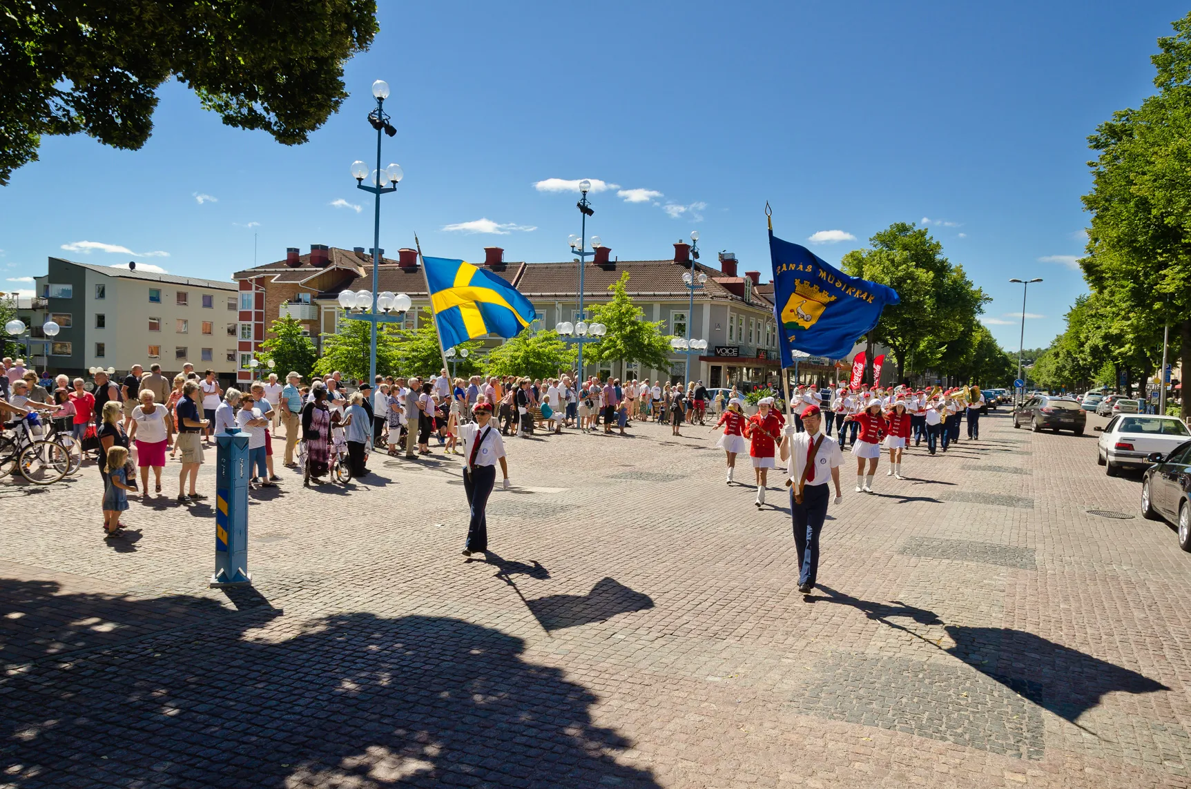 Photo showing: Tranås marching band on Klockareplan in Tranås, Sweden