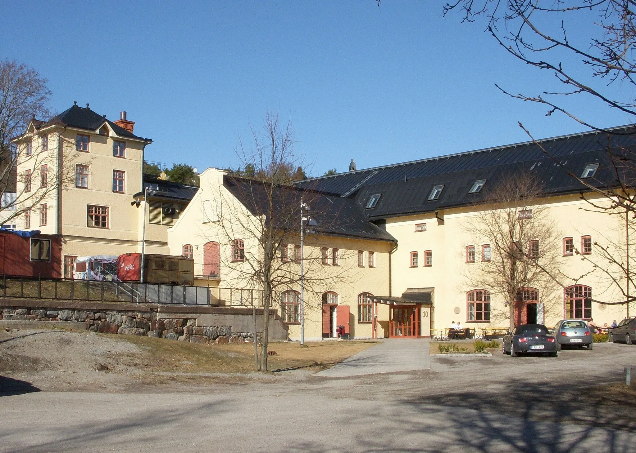 Photo showing: Alby gård, Botkyrka, ladugårdskomplexet Suptopia