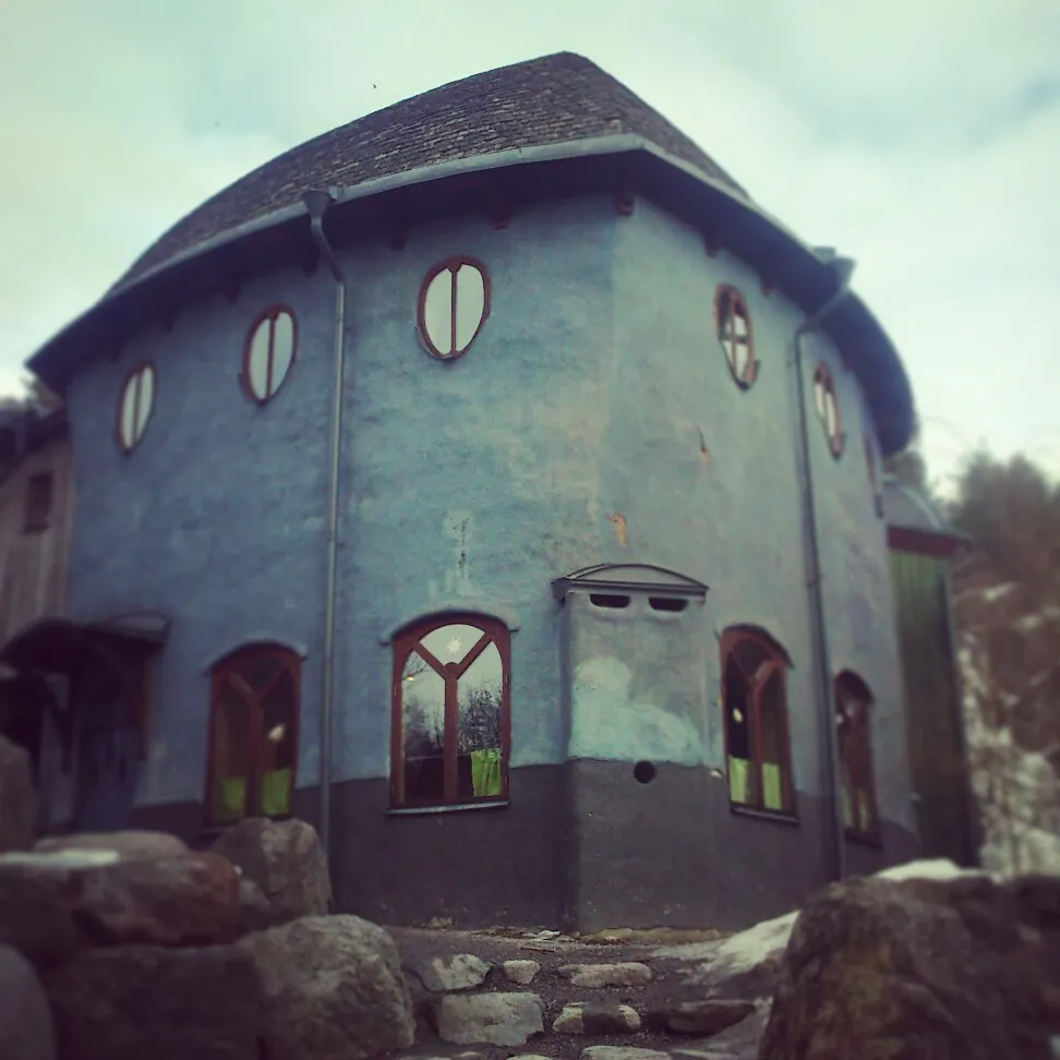 Photo showing: Solvikskolan, a Waldorf school in Järna (one of the buildings)