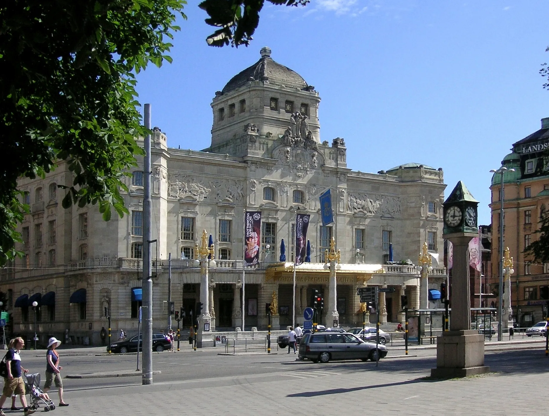 Photo showing: The Royal Dramatic theater at Nybroplan in Stockholm, Sweden.