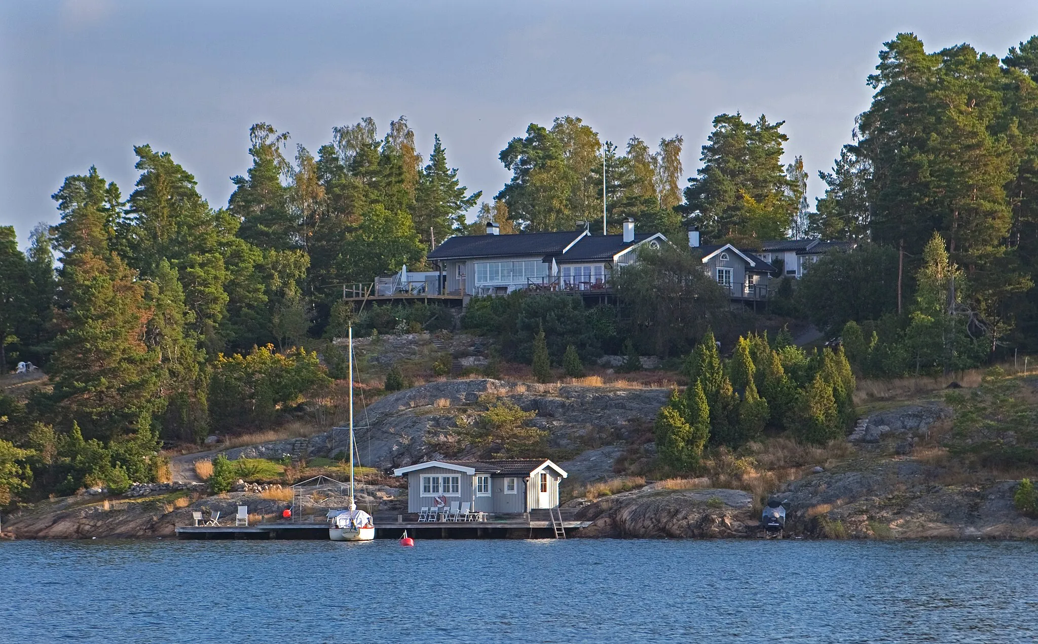 Photo showing: Fågelbrolandet Ingarö September 2012
