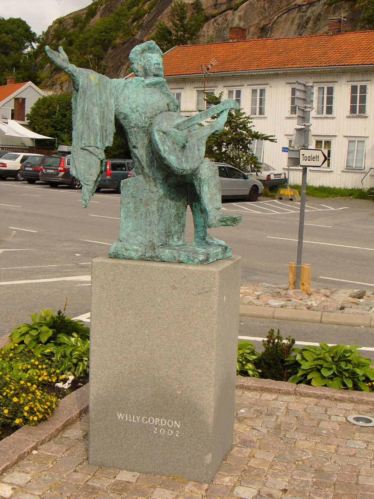 Photo showing: Statue of Evert Taube in Grebbestad.