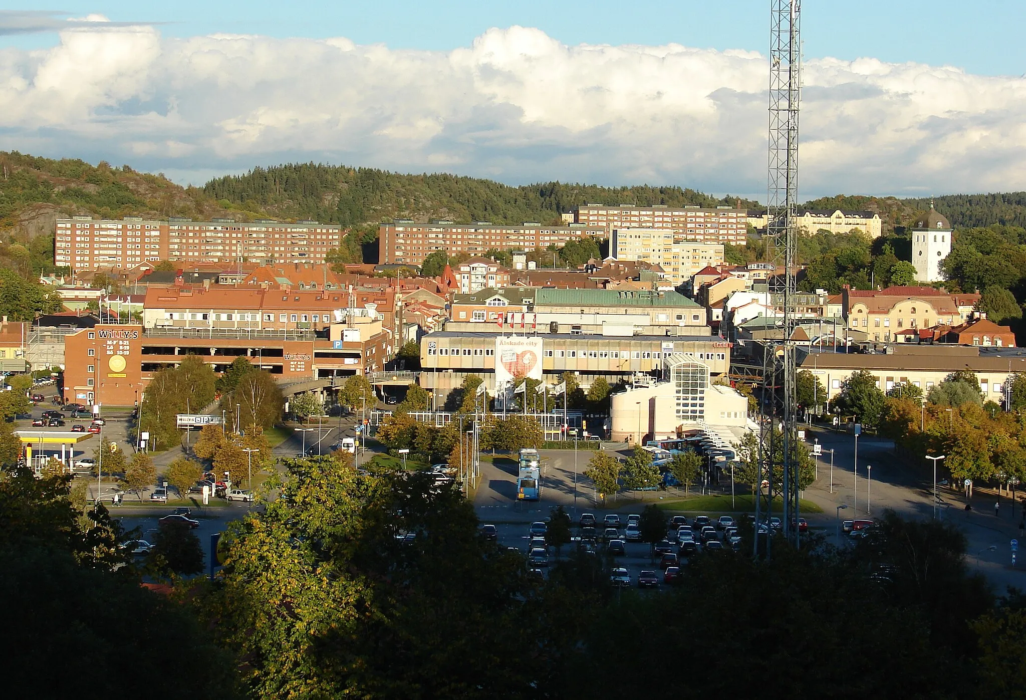Photo showing: The centre of Uddevalla (in Sweden), picture taken from Skansberget