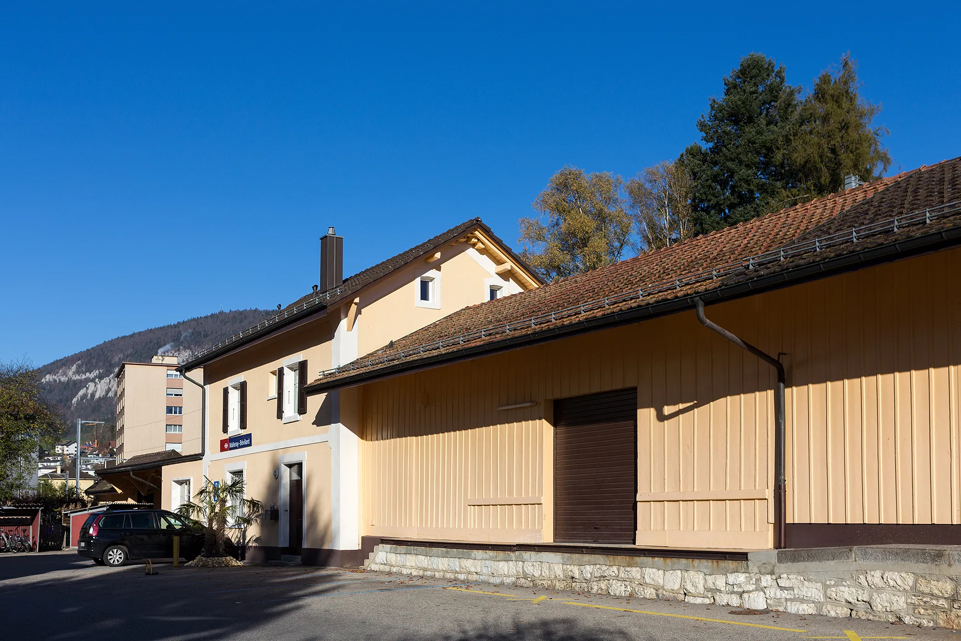 Photo showing: Bahnhof Malleray-Bévilard in Malleray (BE)