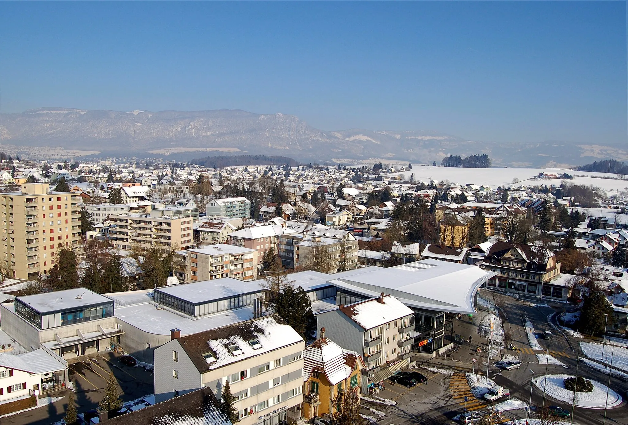 Photo showing: Biberist Richtung Jura vom Emmenpark aus aufgenommen