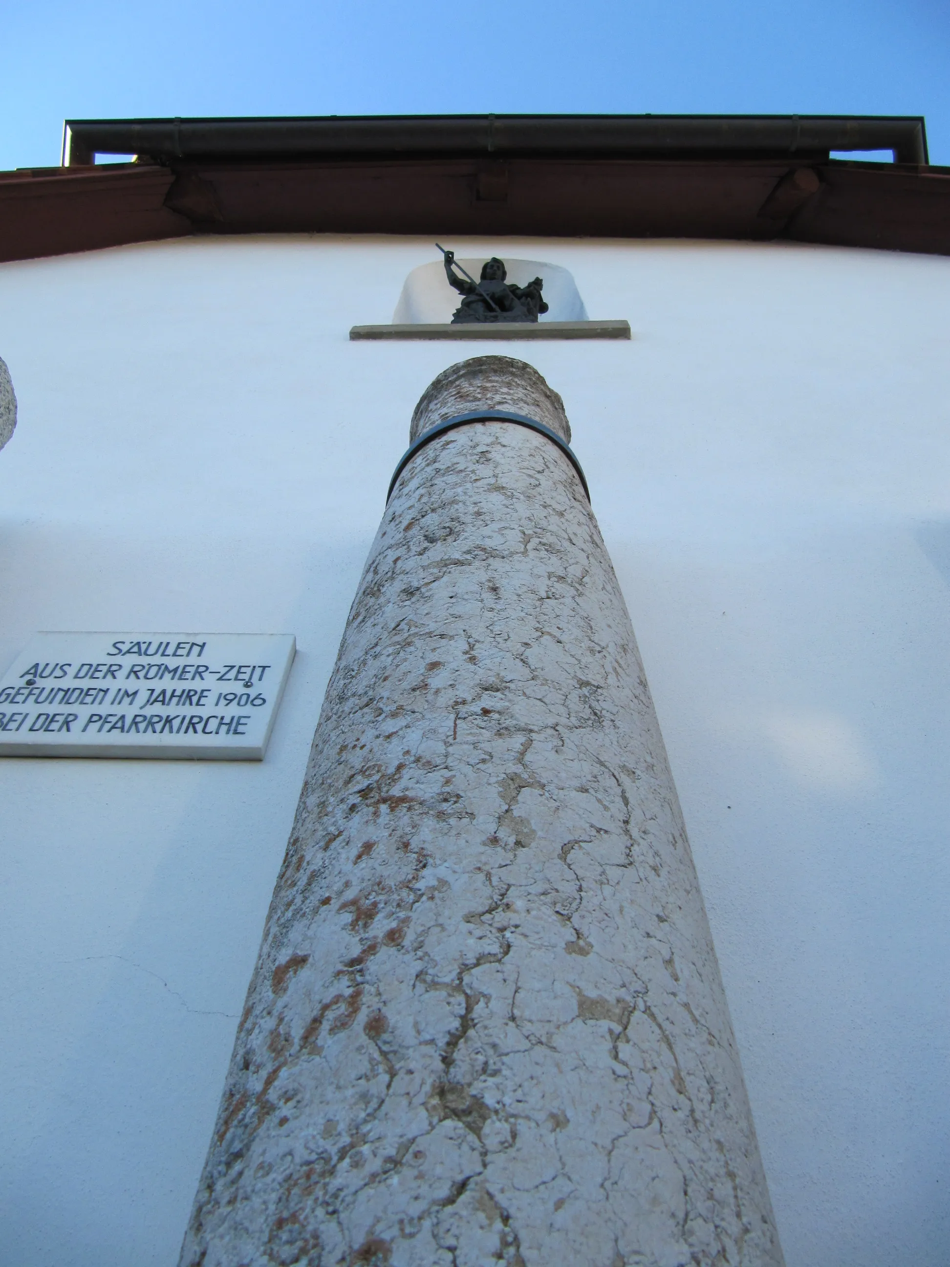 Photo showing: Roman column, Bösingen