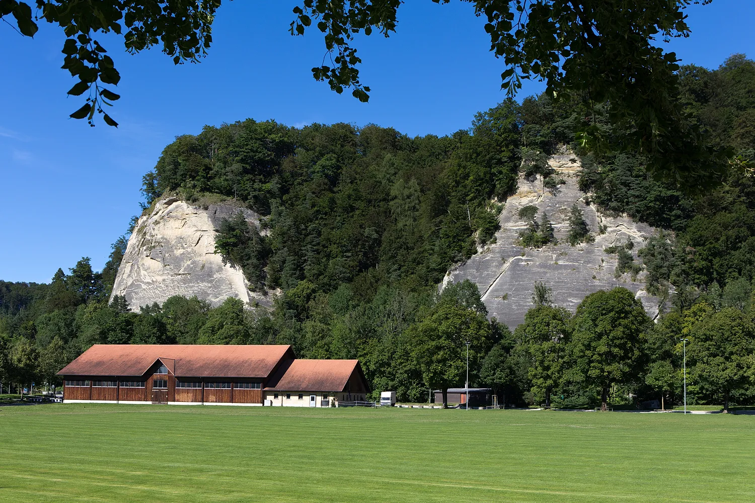 Photo showing: Die markanten Sandsteinfelsen an der Emme in Burgdorf im Emmental