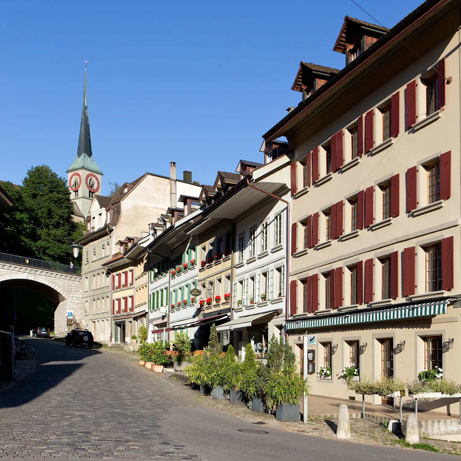 Photo showing: Metzgergasse in Burgdorf im Emmental mit Blick zur reformierten Kirche