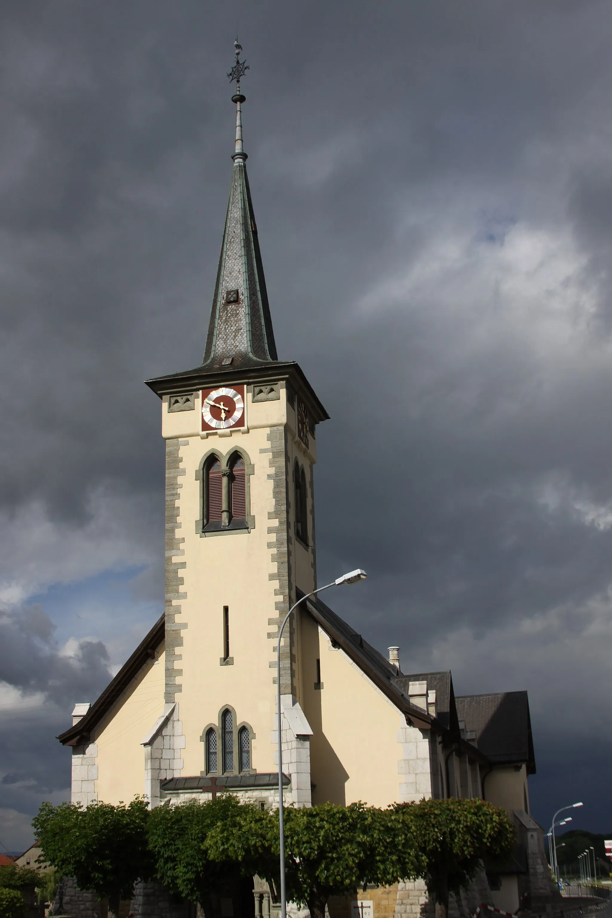 Photo showing: St. Martin's Church, Grand-Rue 59a, Cugy