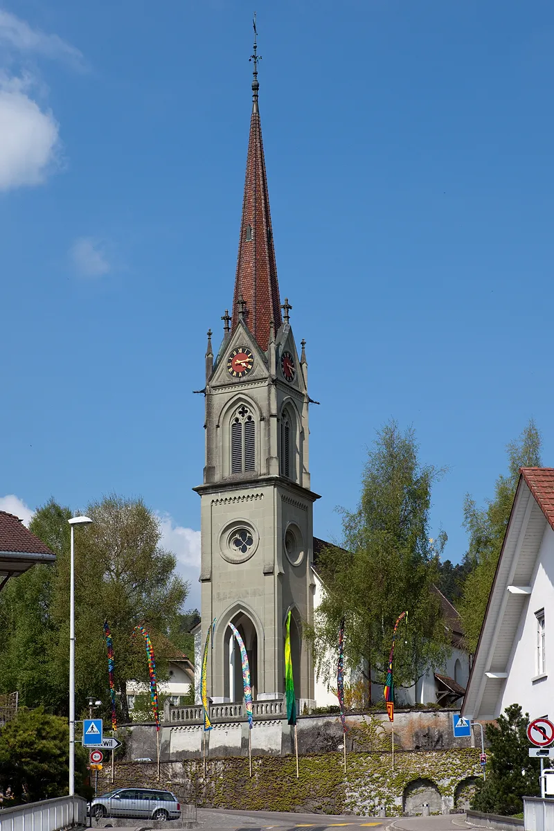 Photo showing: Kirche von Lützelflüh, in der Albert Bitzius (Jeremias Gotthelf) als Pfarrer wirkte