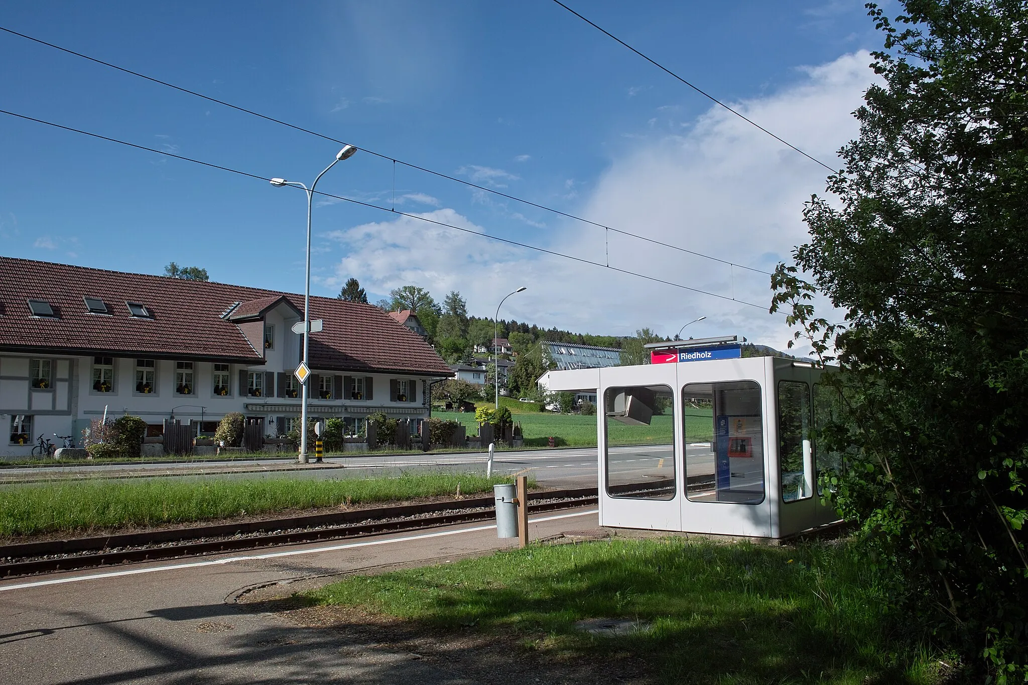 Photo showing: Railway station of Riedholz, canton of Solothurn, Switzerland.