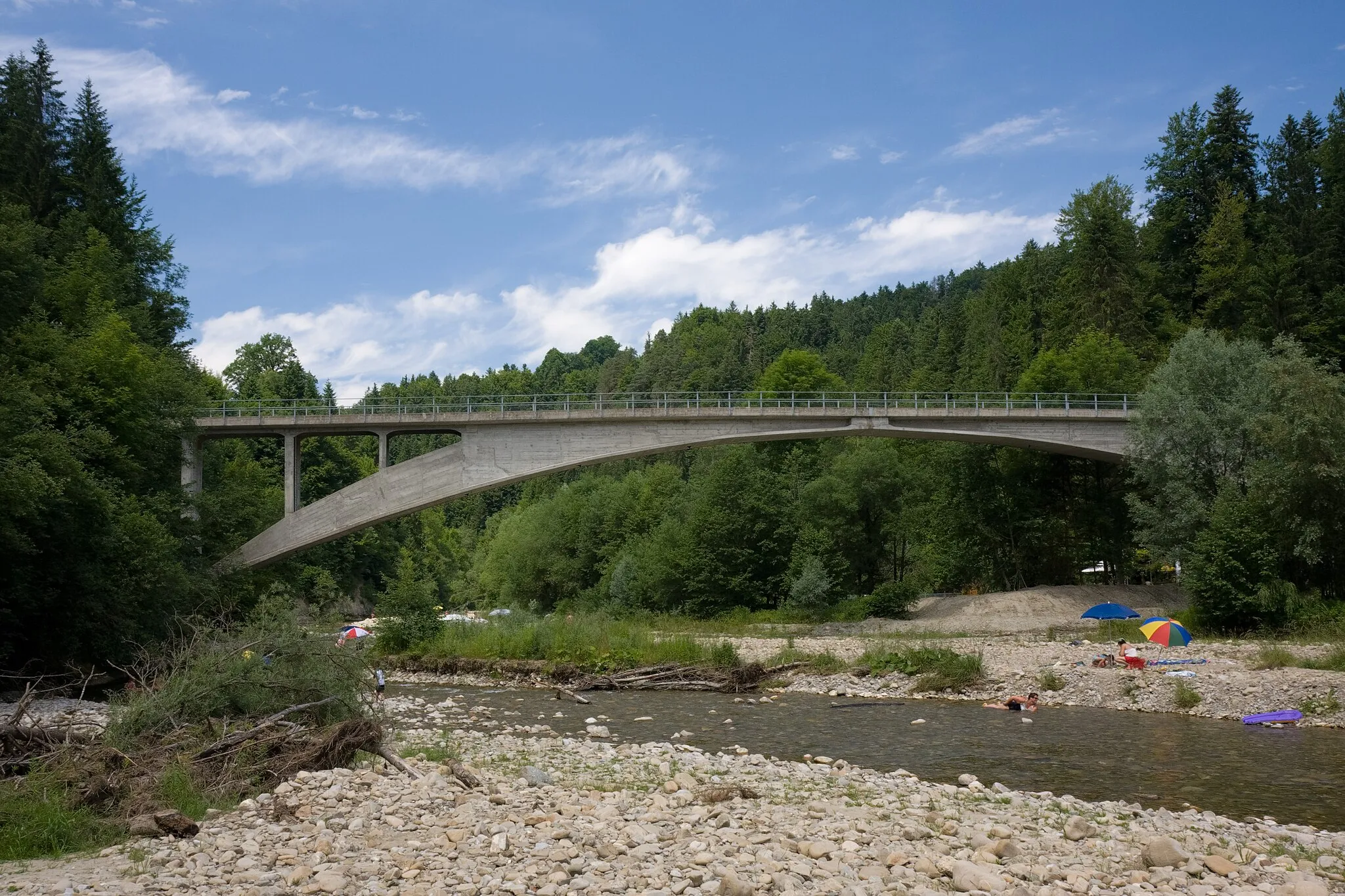 Photo showing: Die Rossgrabenbrücke von Robert Maillart in Hinterfultigen, Gemeinde Rüeggisberg, Schweiz erbaut 1932