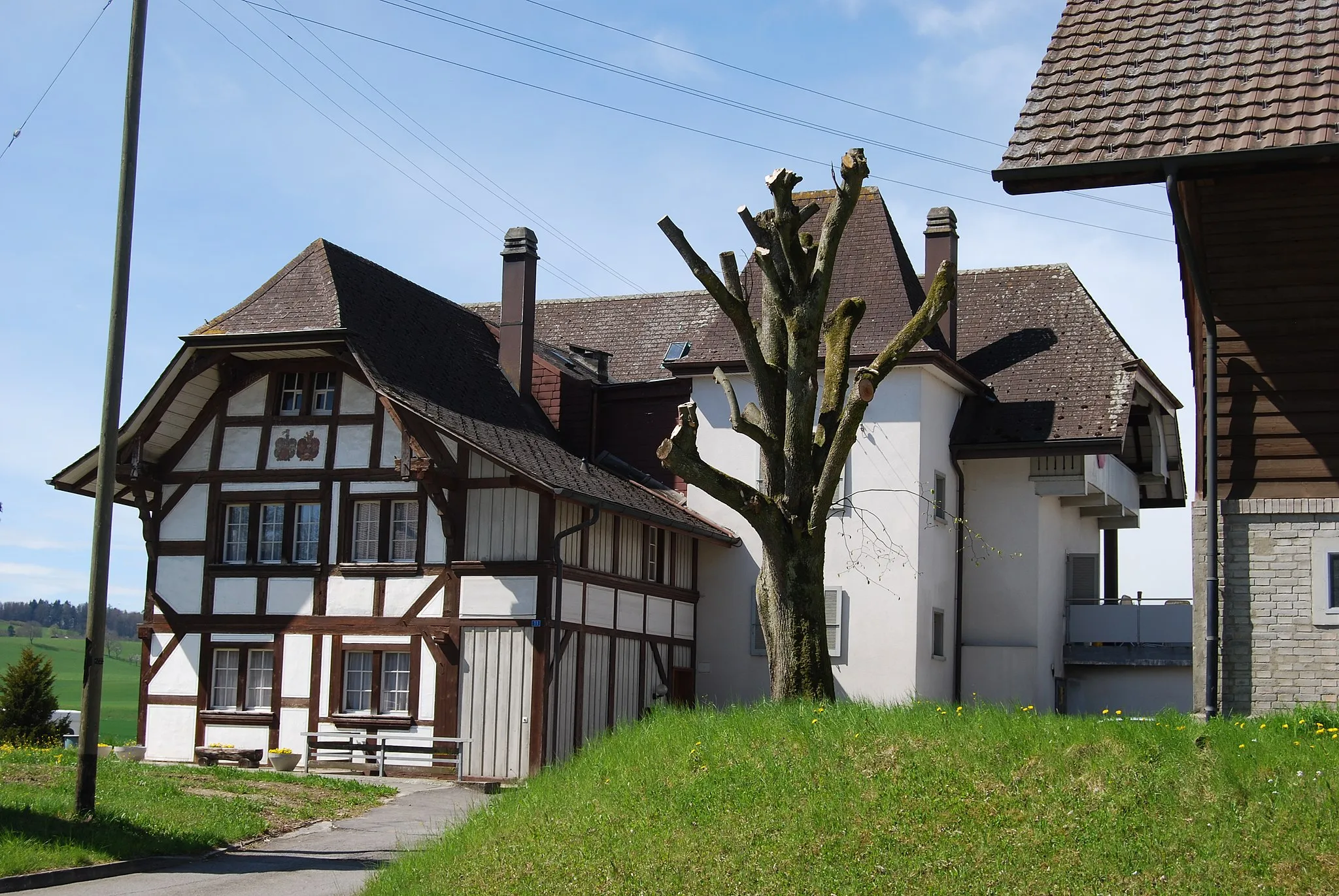 Photo showing: Timber framing house at Ueberstorf, canton of Fribourg, Switzerland