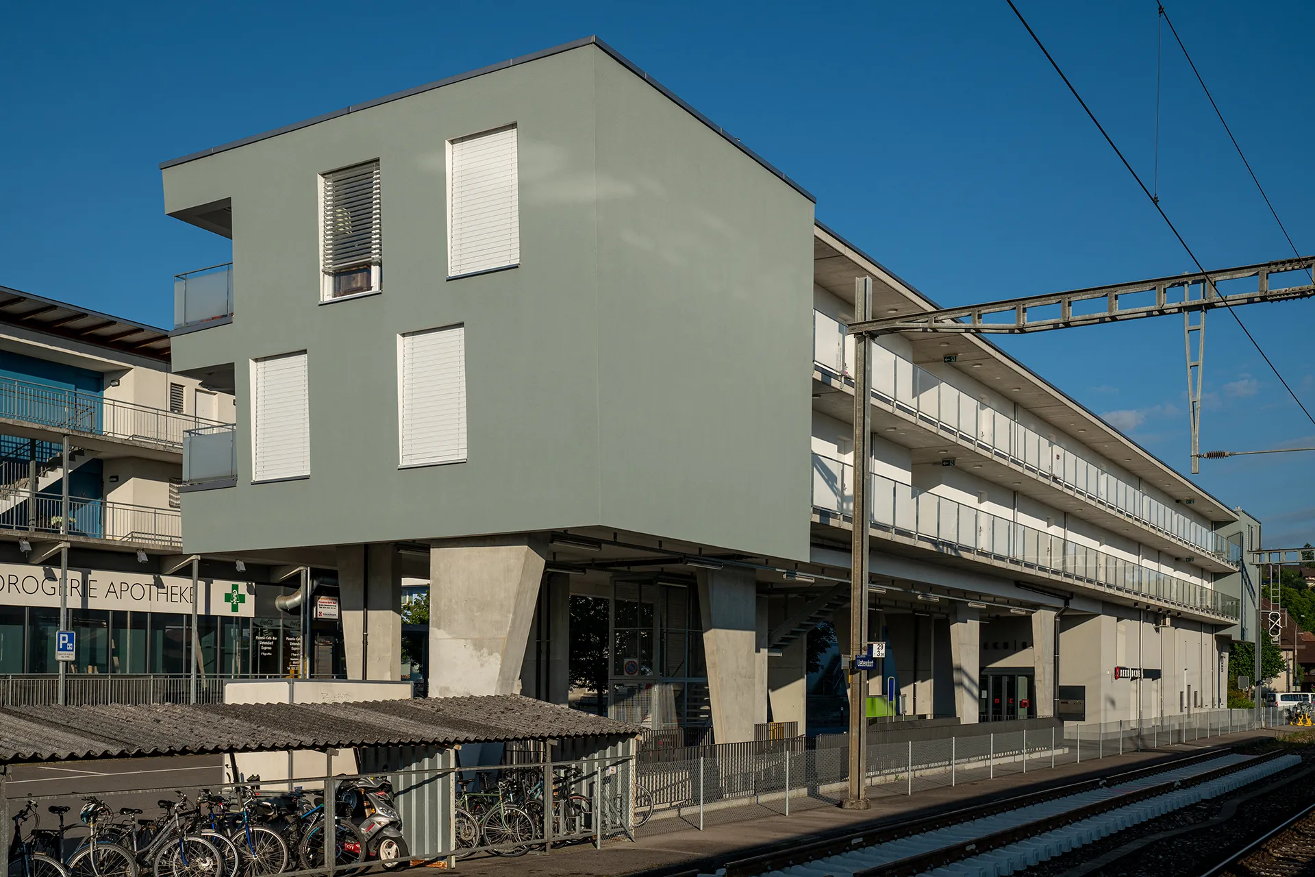 Photo showing: Bahnhof Uetendorf (BE)