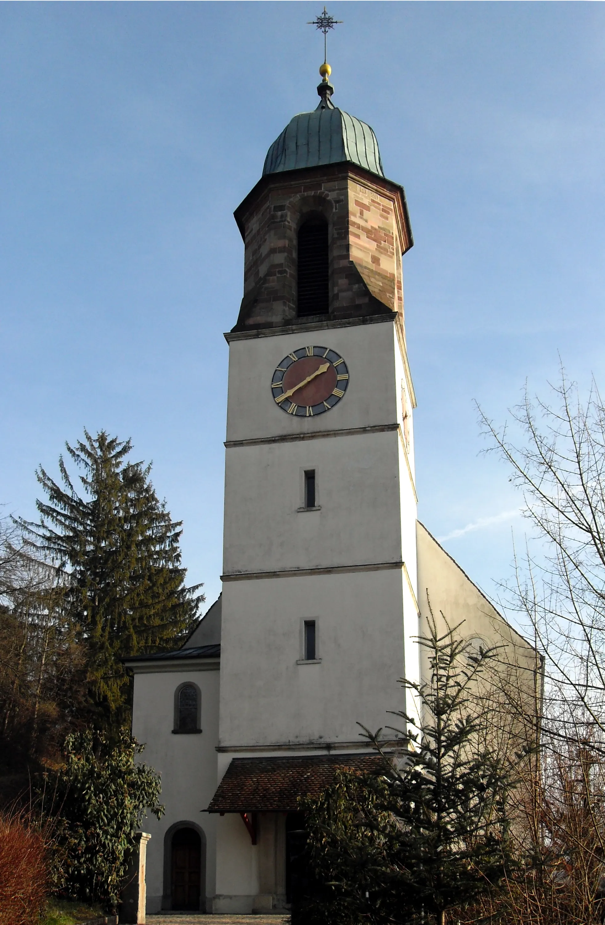Photo showing: Westseite der Pfarrkirche St. Michael in Kaisten, Kanton Aargau, Schweiz