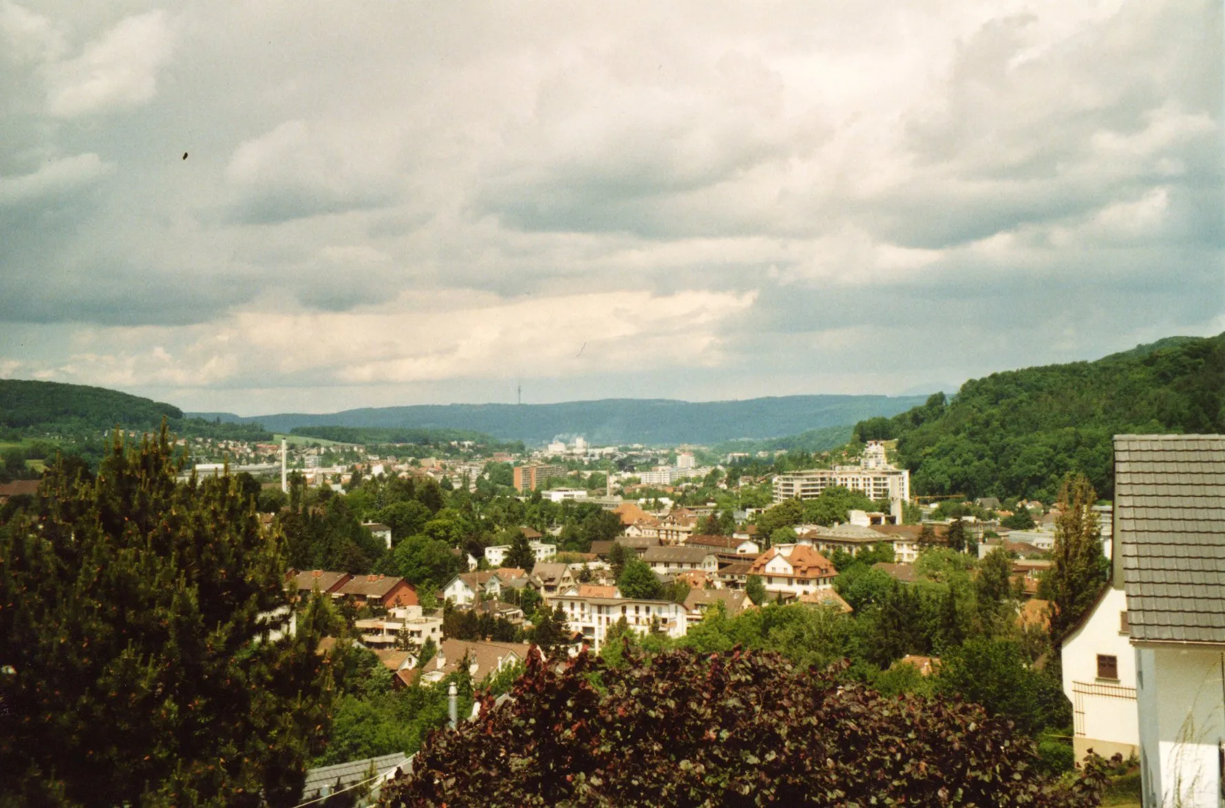 Photo showing: View over Liestal