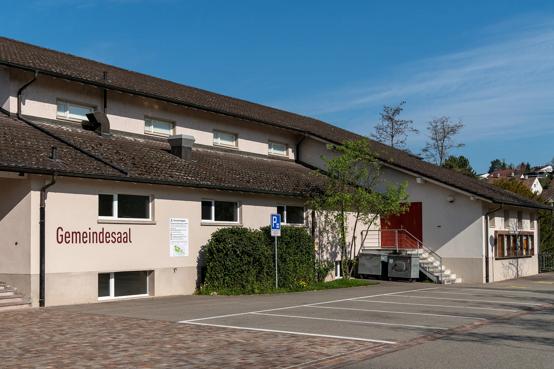 Photo showing: Gemeindesaal von Magden (AG) im Dorfzentrum