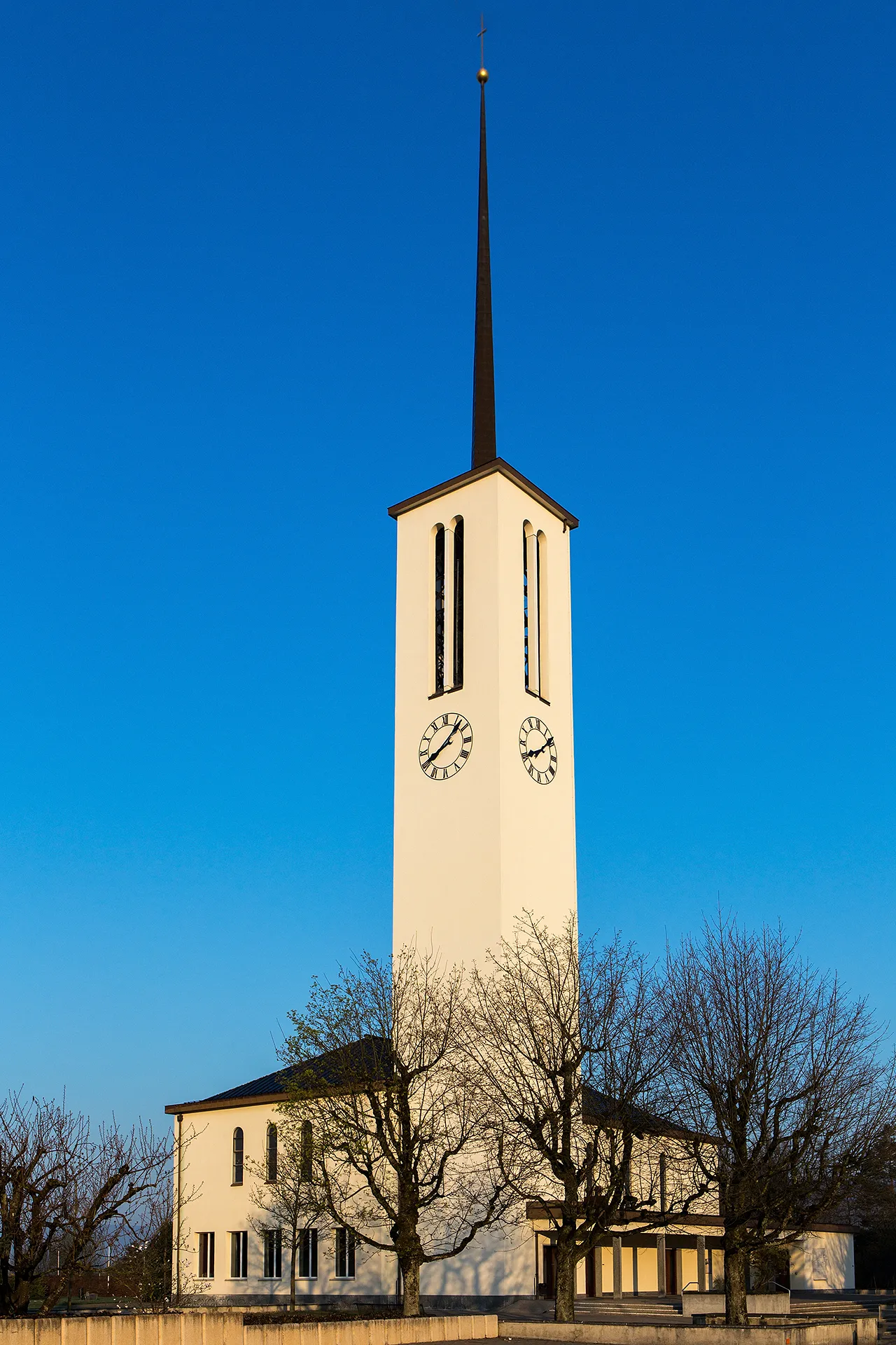 Photo showing: Reformierte Kirche in Oftringen (AG)