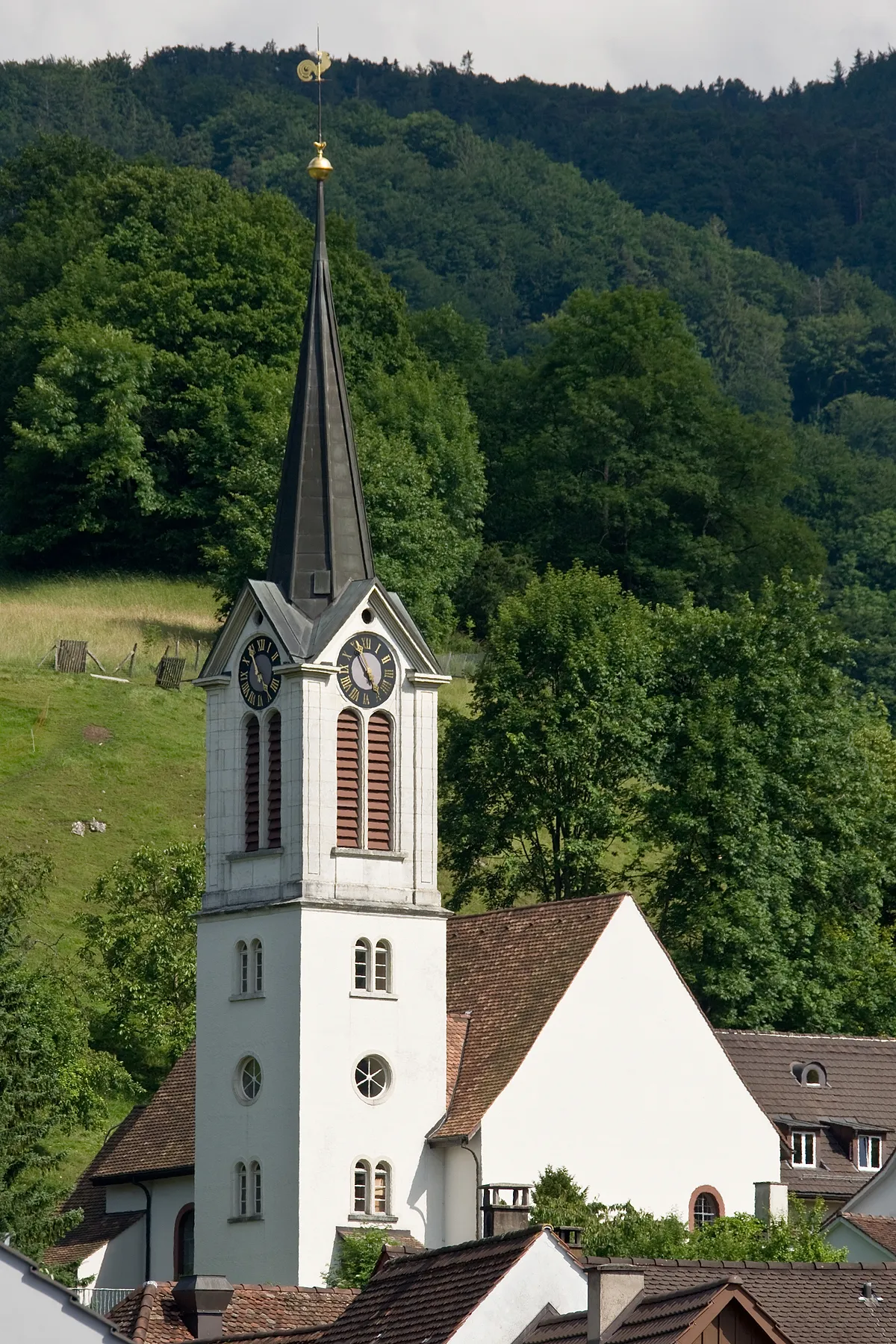 Photo showing: Reformierte Kirche in Reigoldswil (BL)