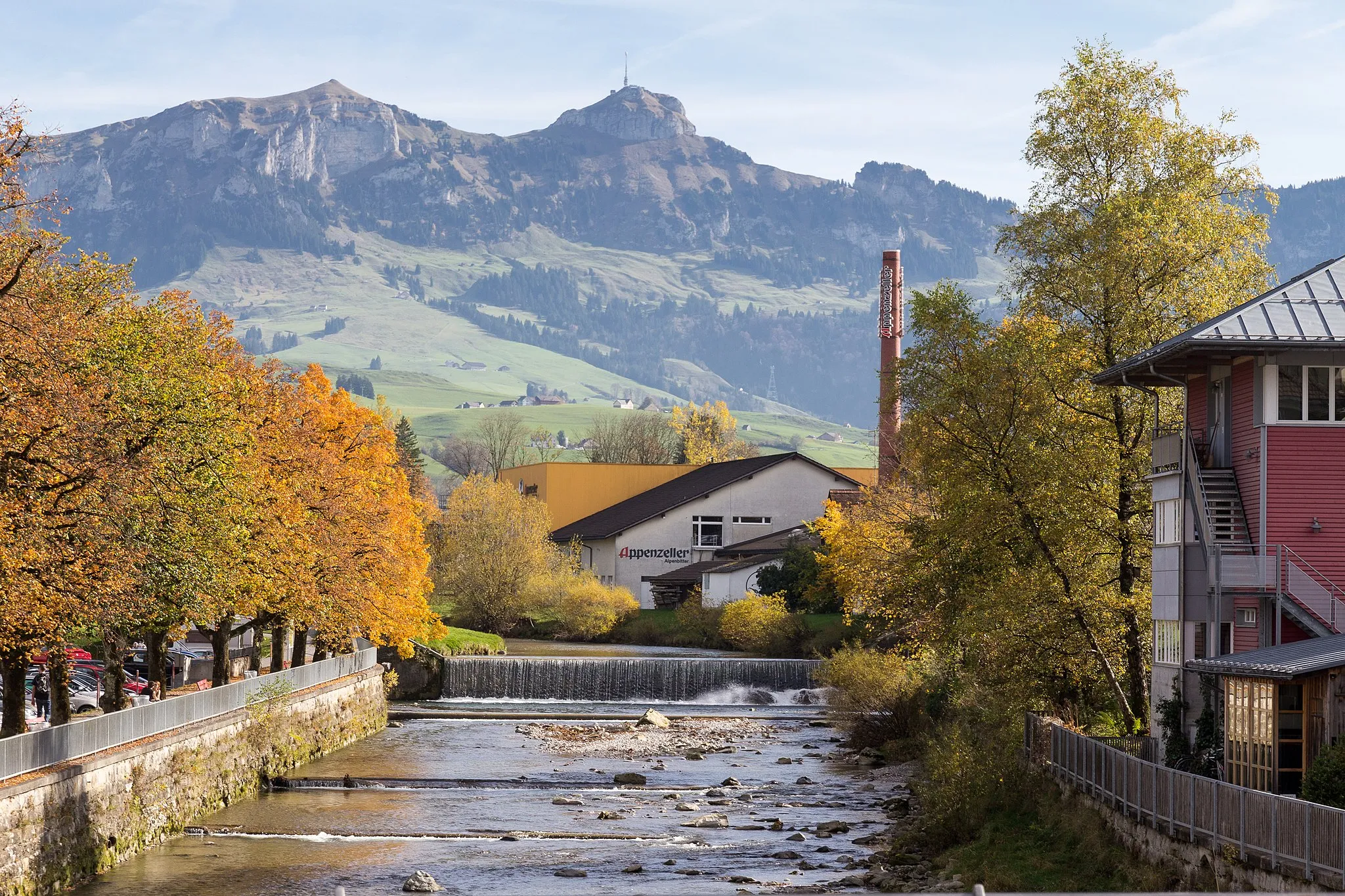 Photo showing: Distillery Appenzeller Alpenbitter in Appenzell, Switzerland. Mountains "Kamor" (1,751m) and "Hoher Kasten" (1,797 m) in the background