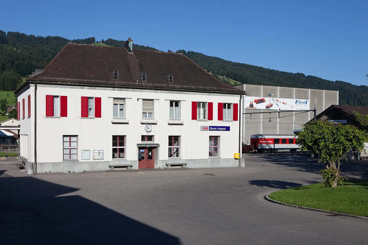 Photo showing: Bahnhof von Ebnat-Kappel und Bürstenfabrik Ebnat-Kappel AG