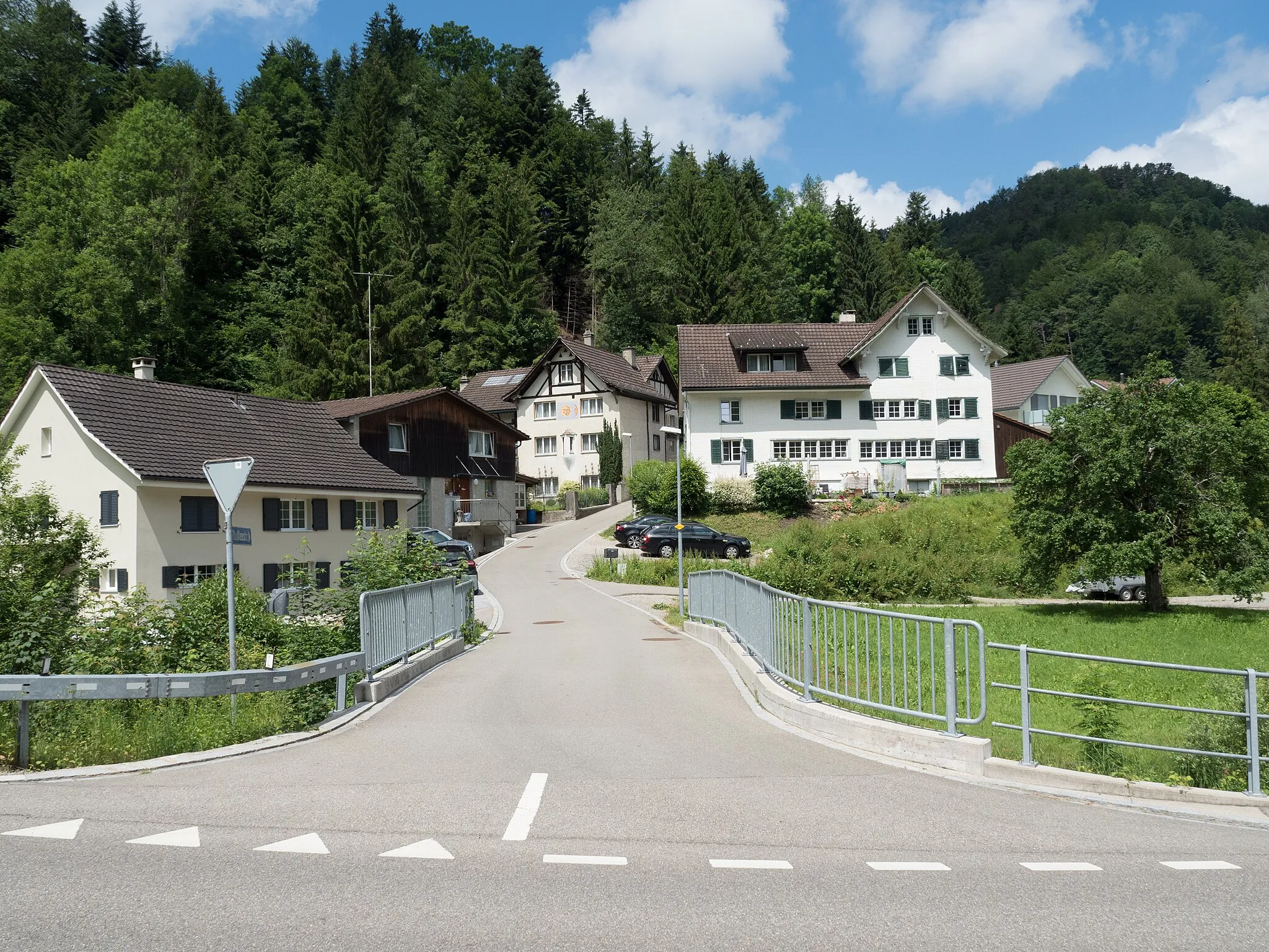 Photo showing: Rudlenstrasse Road Bridge over the Murg River, Fischingen, Canton Thurgau, Switzerland