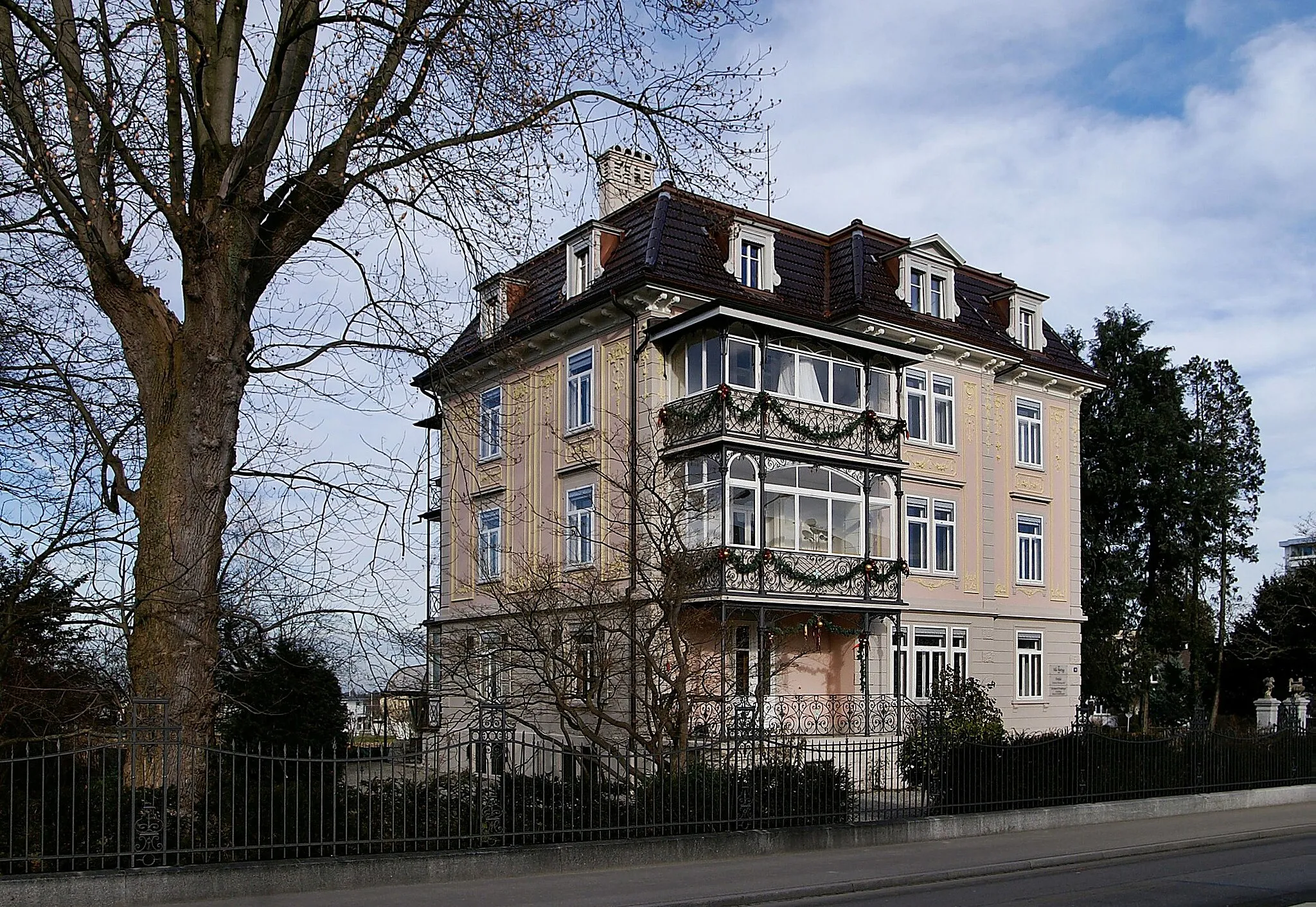 Photo showing: Villa Wartegg F.Hättenschwiller, Sankt Galler Strasse, erbaut 1903 in Goldach SG.
