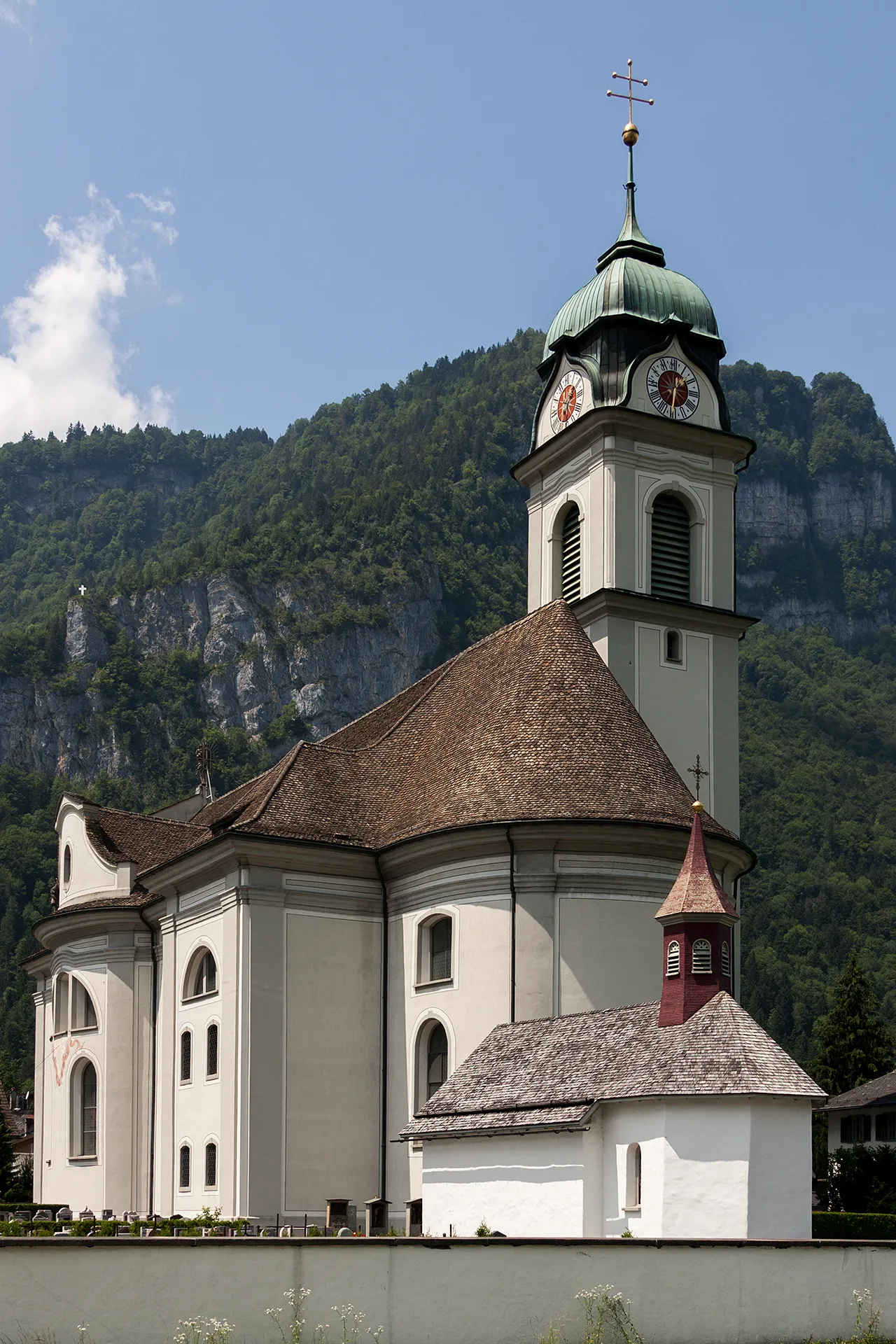 Photo showing: Katholische Kirche St. Hilarius in Näfels (GL)