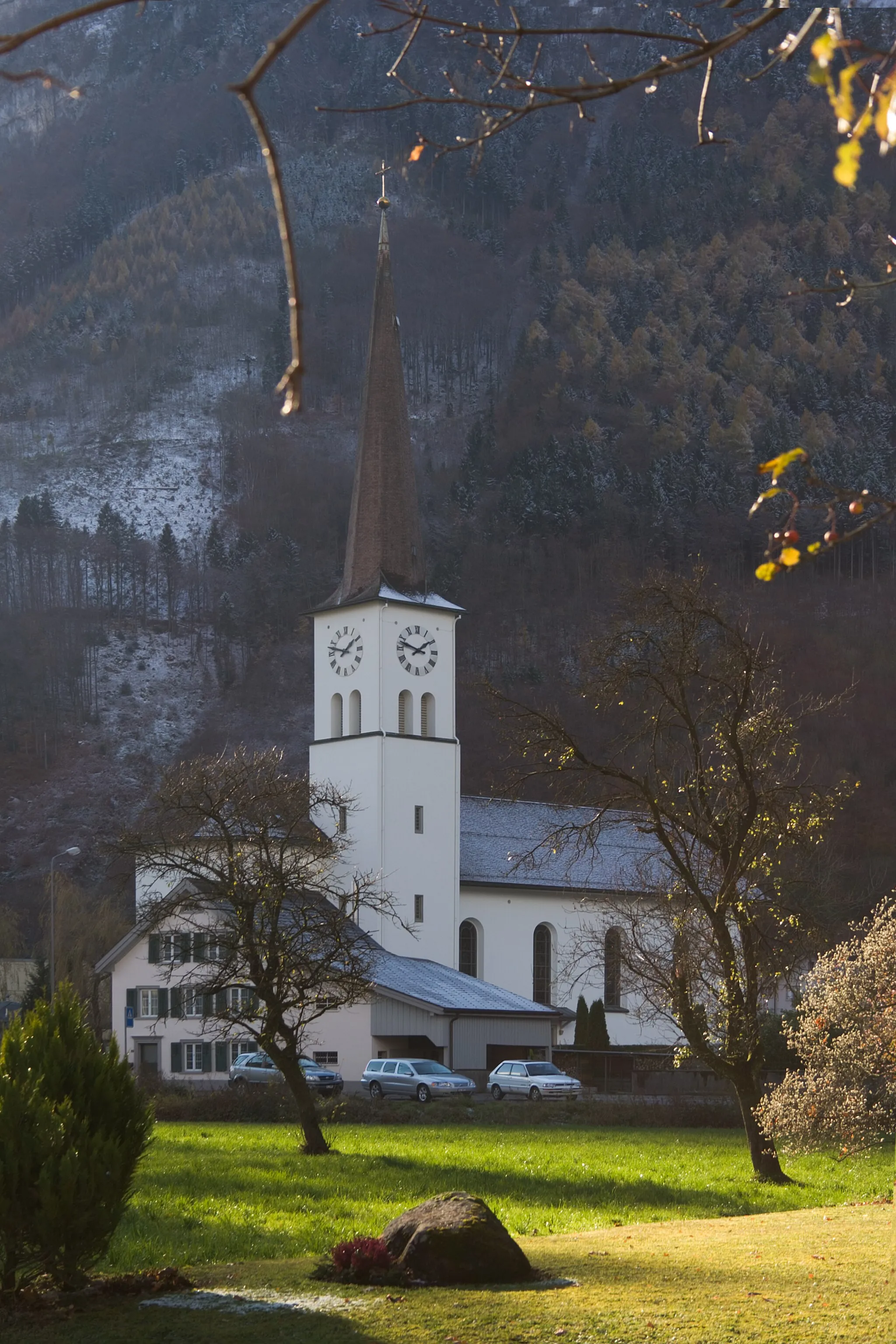 Photo showing: Katholische Kirche Oberurnen, Schweiz Erbaut 1864-68 durch Karl Reichlin