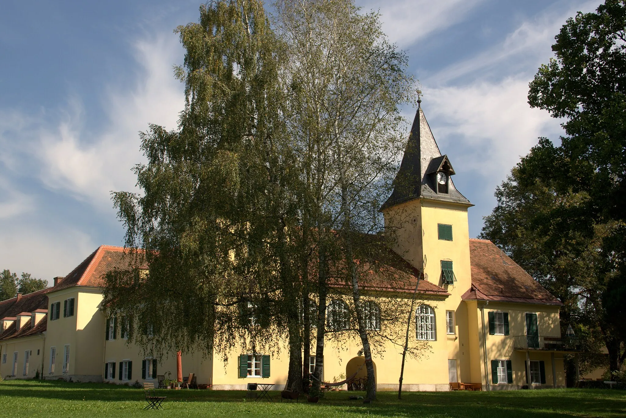 Photo showing: Land- und forstwirtschaftliche Fachschule Grottenhof-Hardt (Harterschlössl)