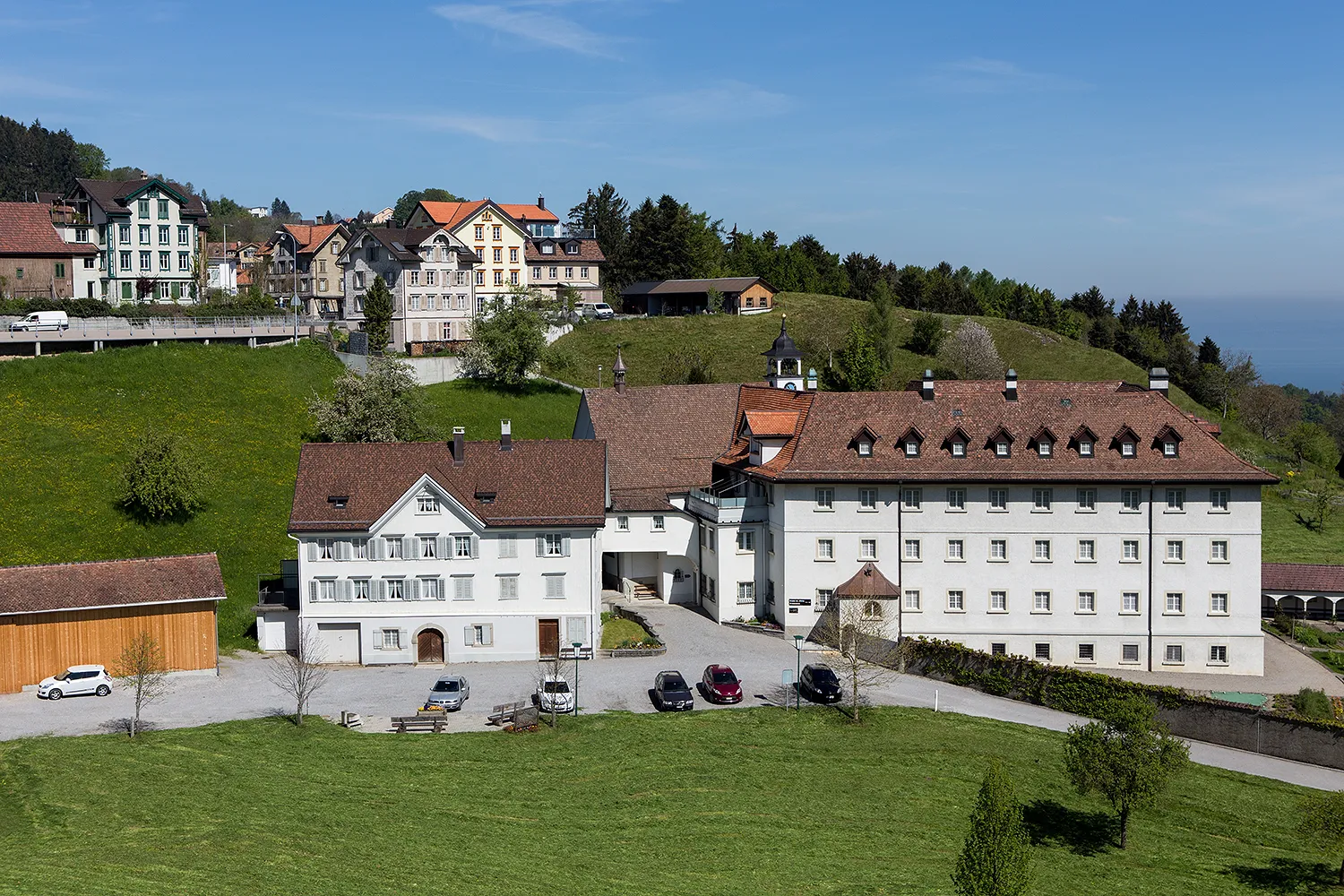 Photo showing: Kloster Grimmenstein, Platz, Walzenhausen