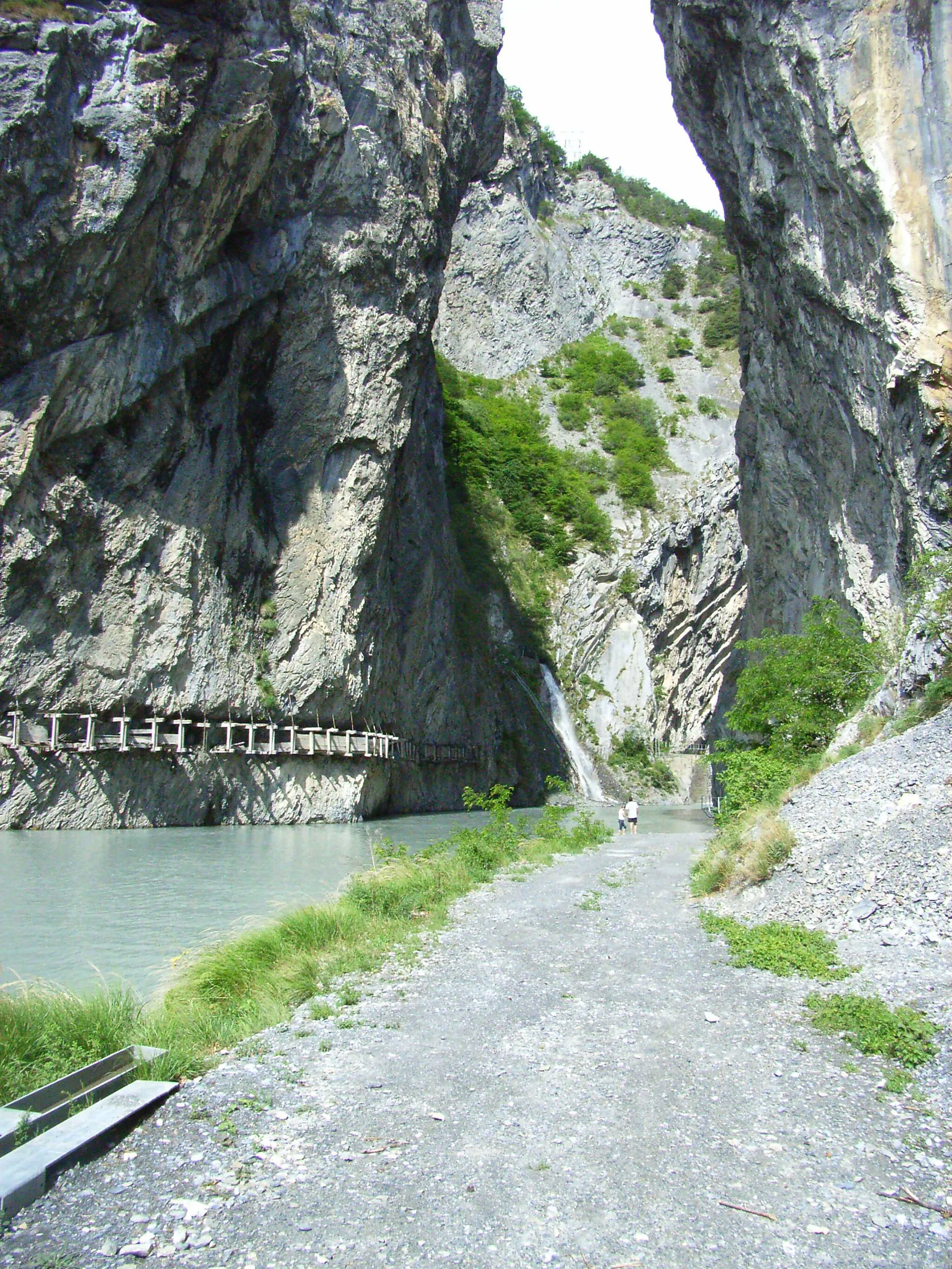 Photo showing: valley of the Lizerne, near Ardon (Switzerland, Valais)