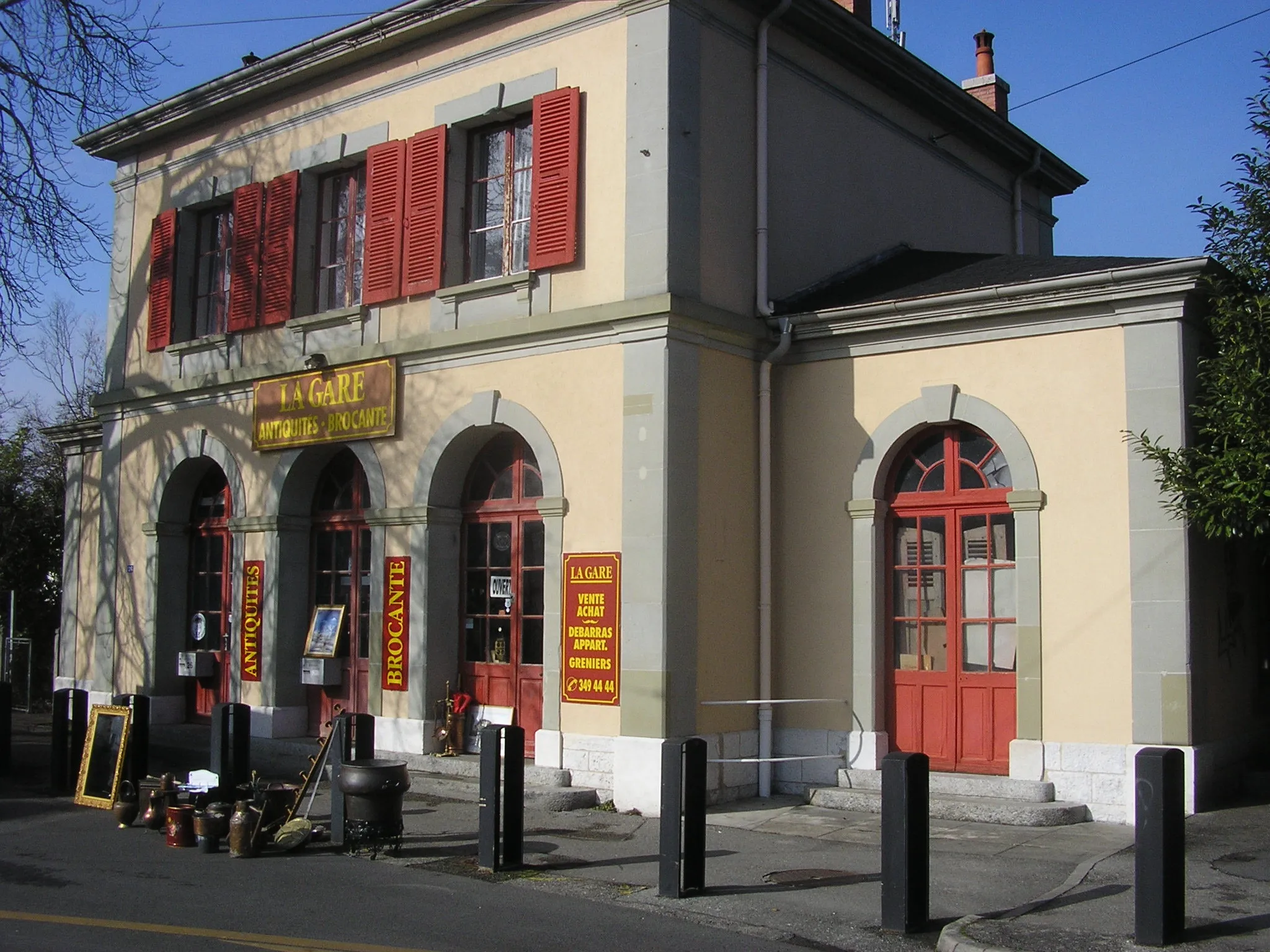 Photo showing: Gare de Chêne-Bourg, désaffectée