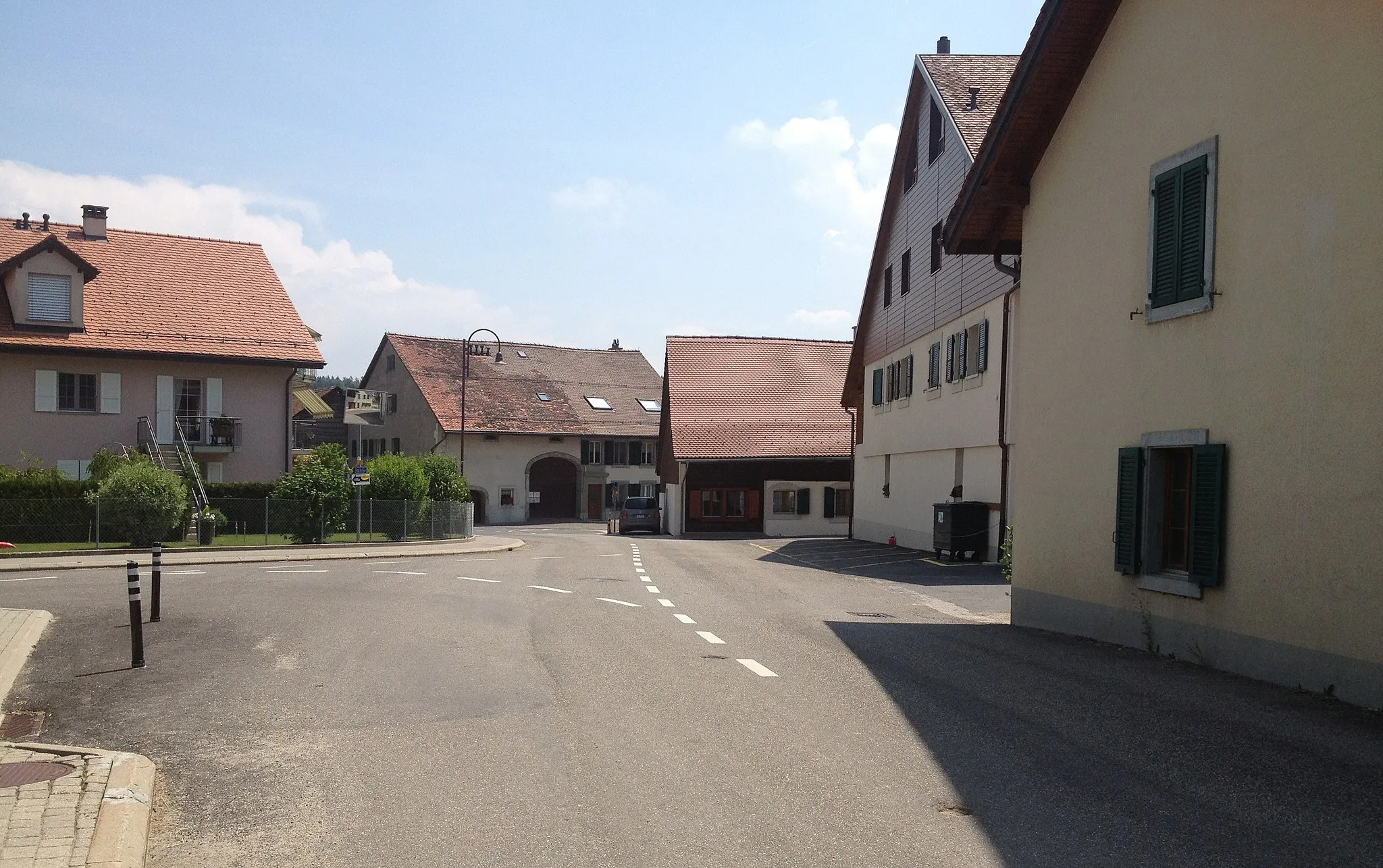 Photo showing: Froideville dans le Gros-de-Vaud en Suisse