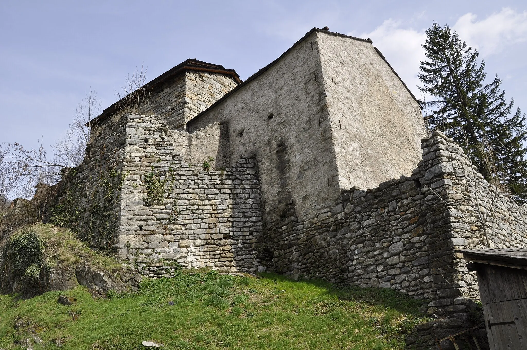 Photo showing: Schloss "Uf der Flüe"
