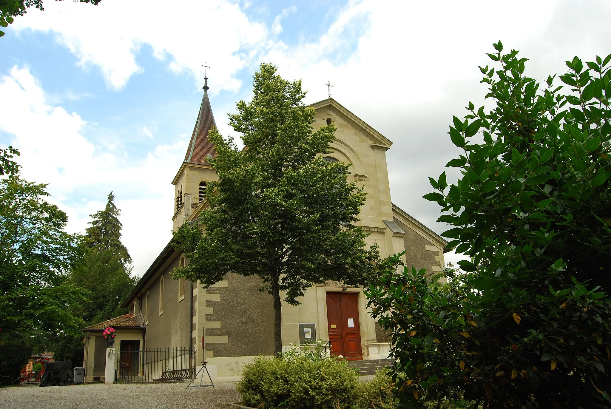 Photo showing: Catholic Church of Versoix, canton of Geneva, Switzerland