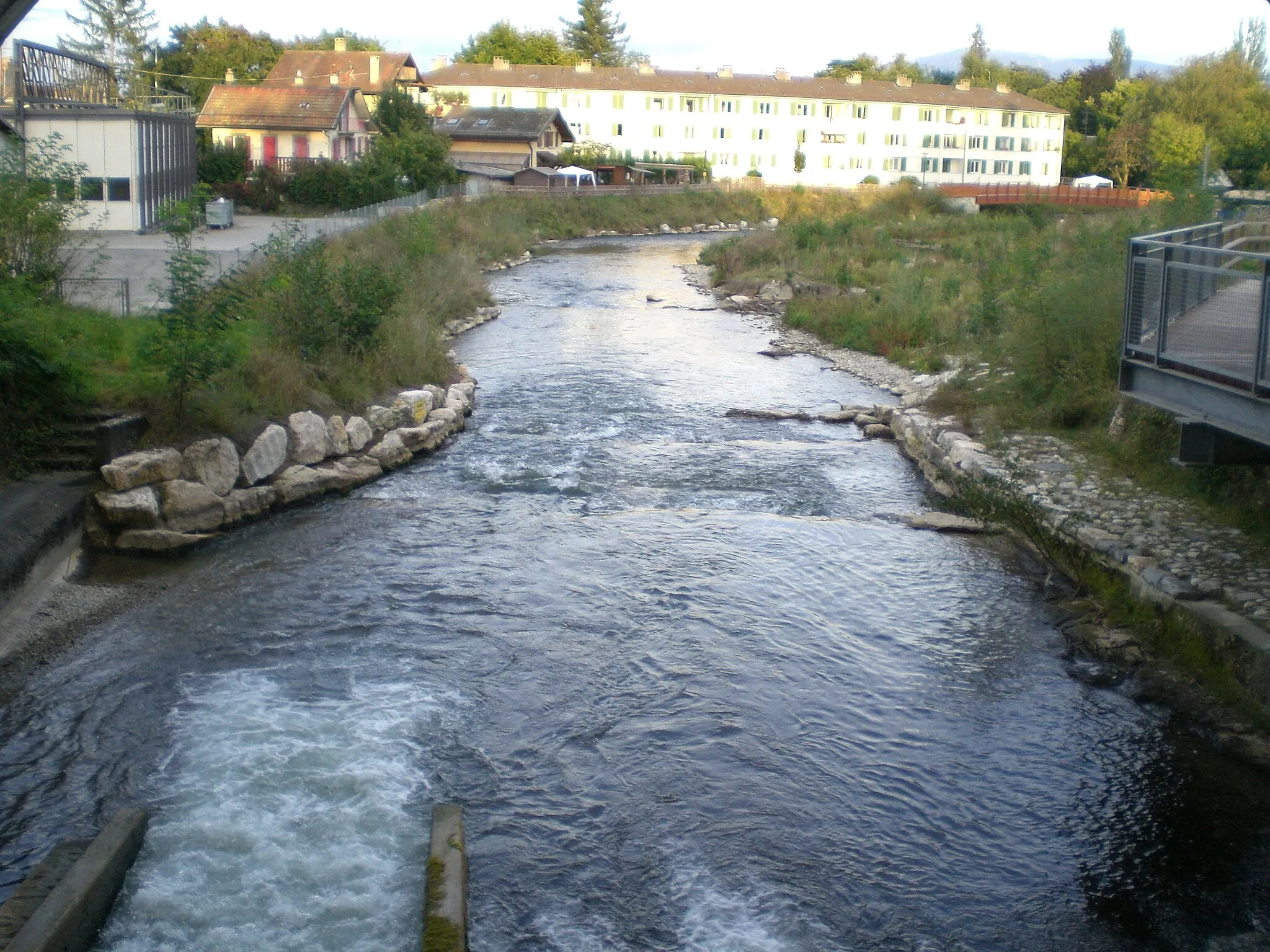 Photo showing: La Versoix à l'entrée de Versoix