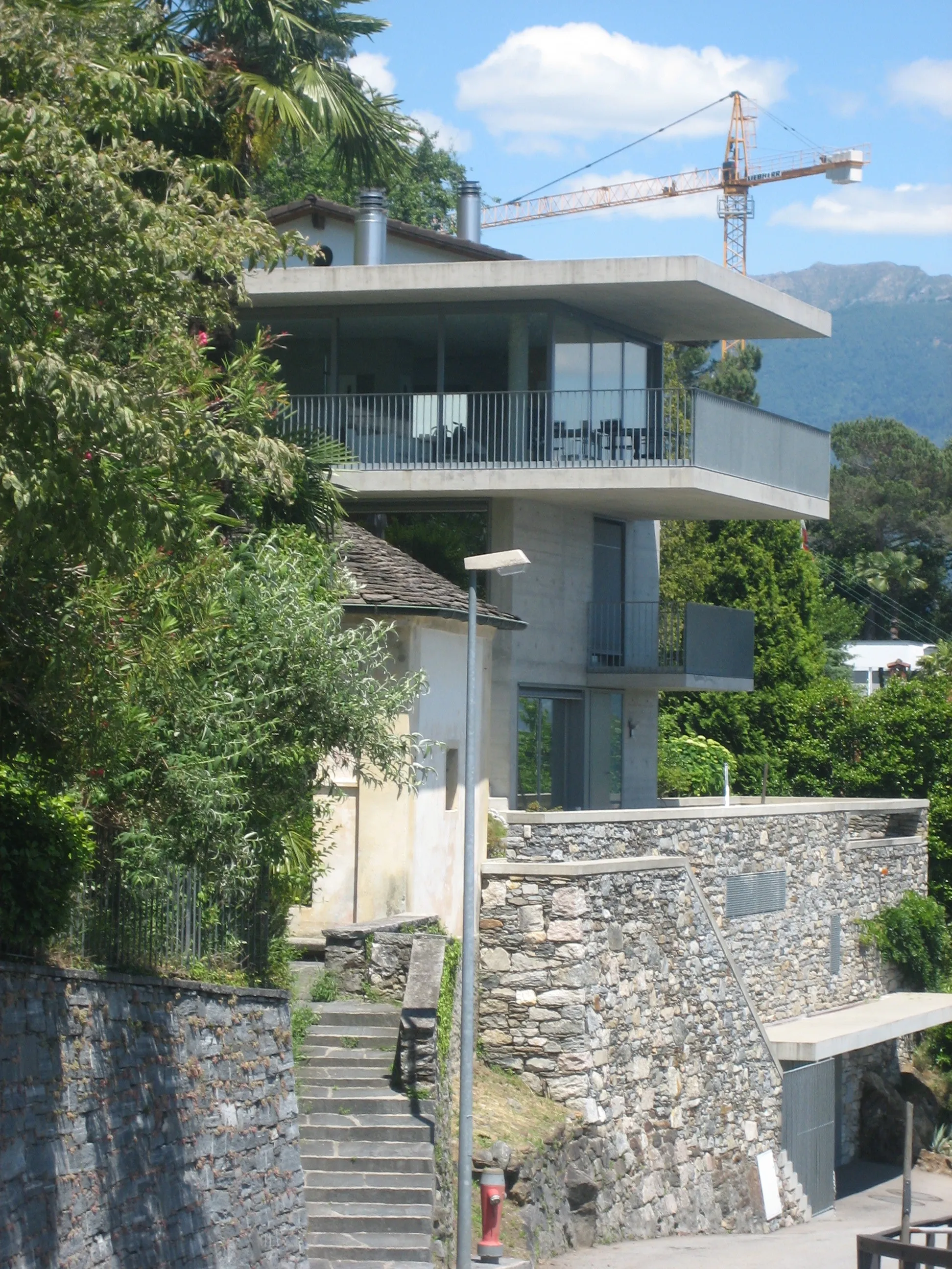 Photo showing: Casa Thür in Brissago, 2003
