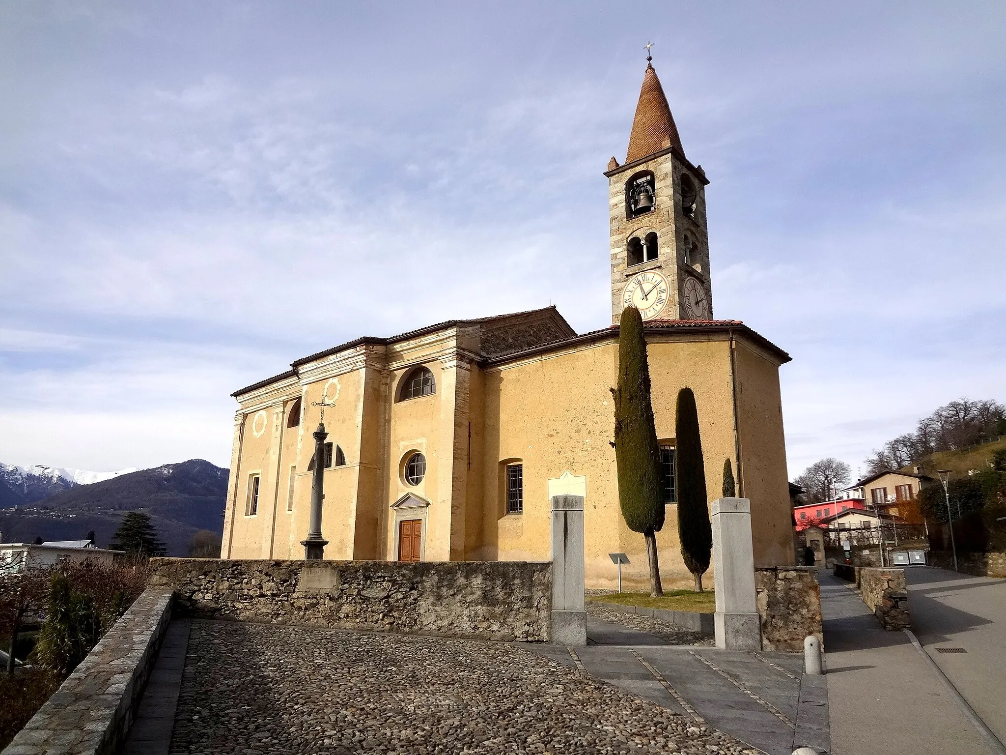Photo showing: Église de Comano (Tessin).