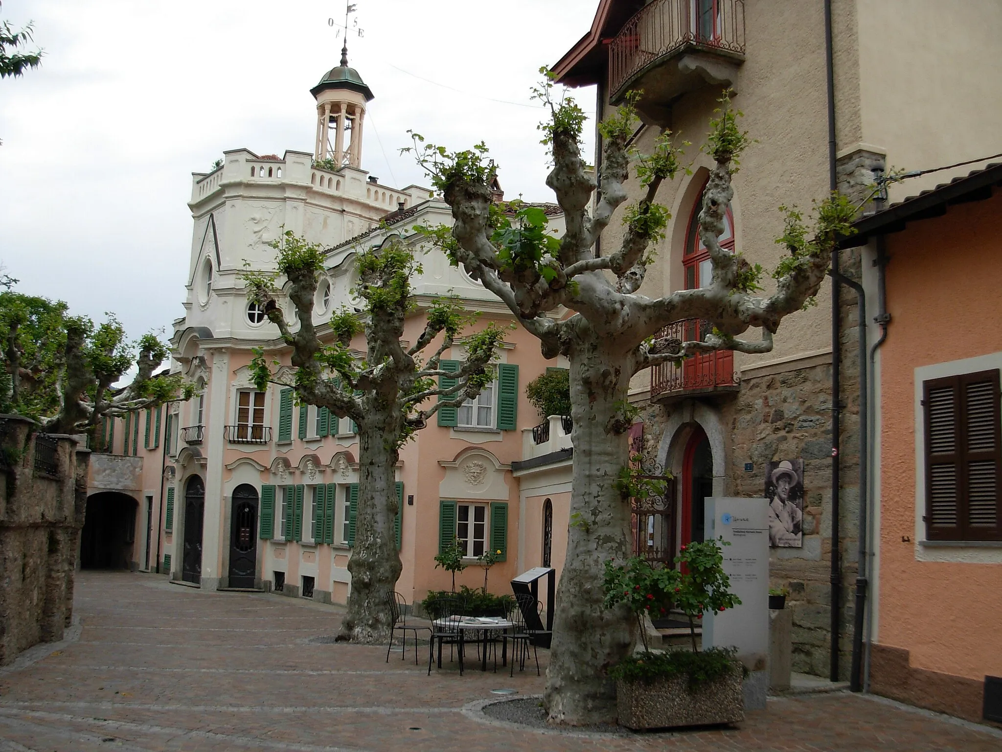 Photo showing: Montagnola, near the Hesse museum (Canton of Ticino / Switzerland)