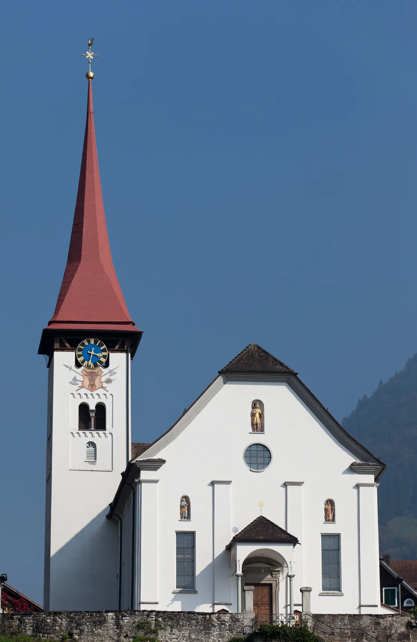 Photo showing: Pfarrkirche von Bürglen (UR)