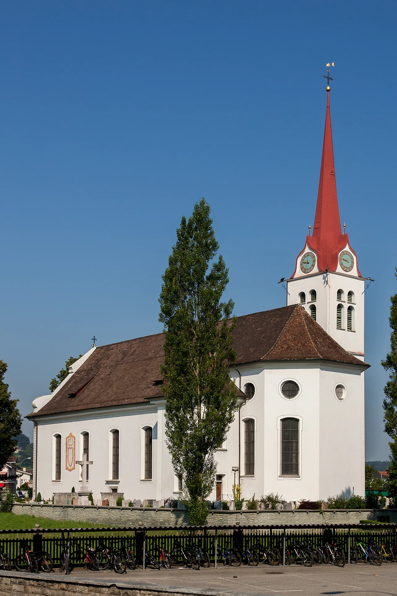 Photo showing: Pfarrkirche in Ettiswil (LU)