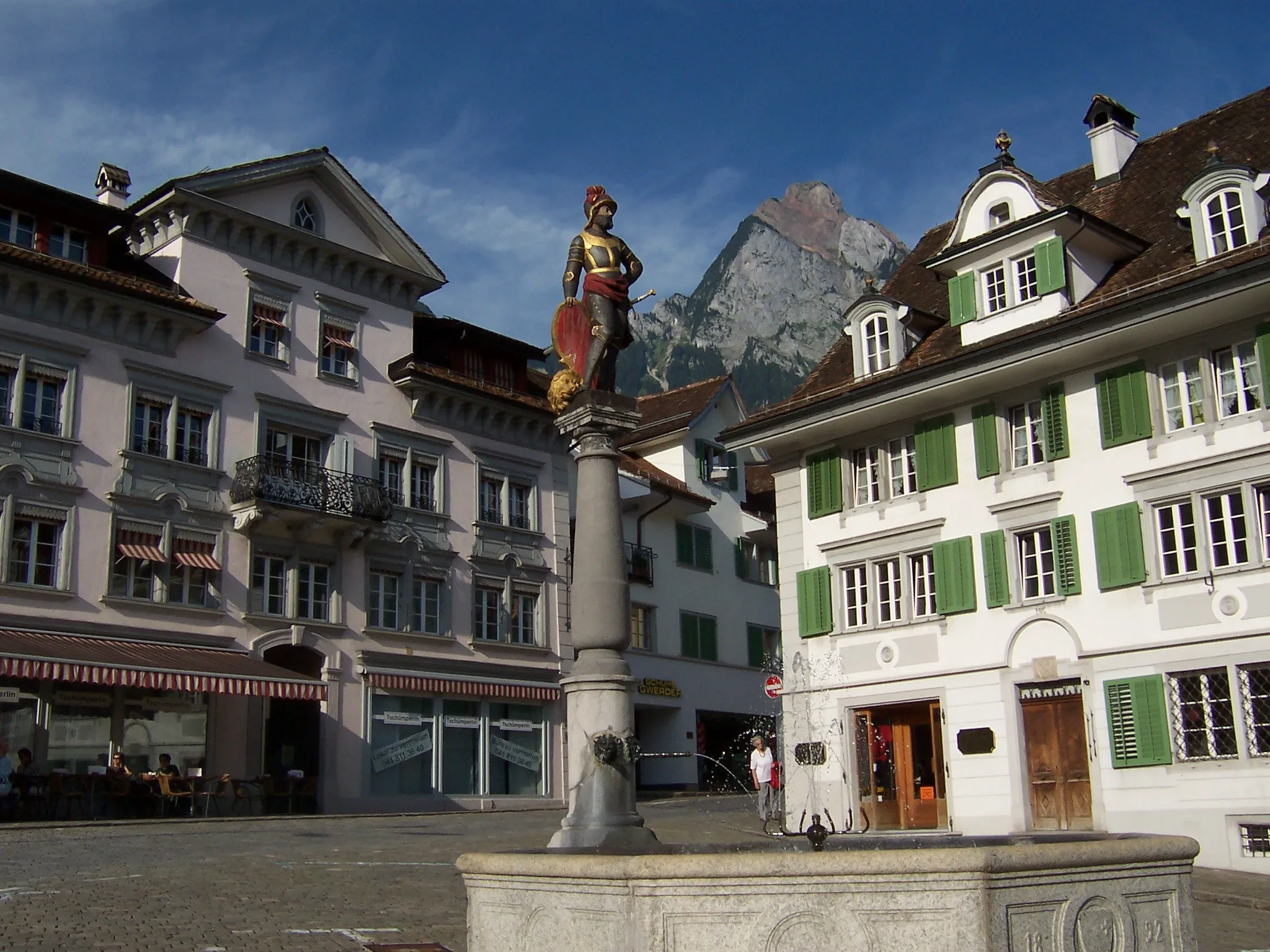 Photo showing: Schwyz, Brunnen-Mändl am Hauptlpatz