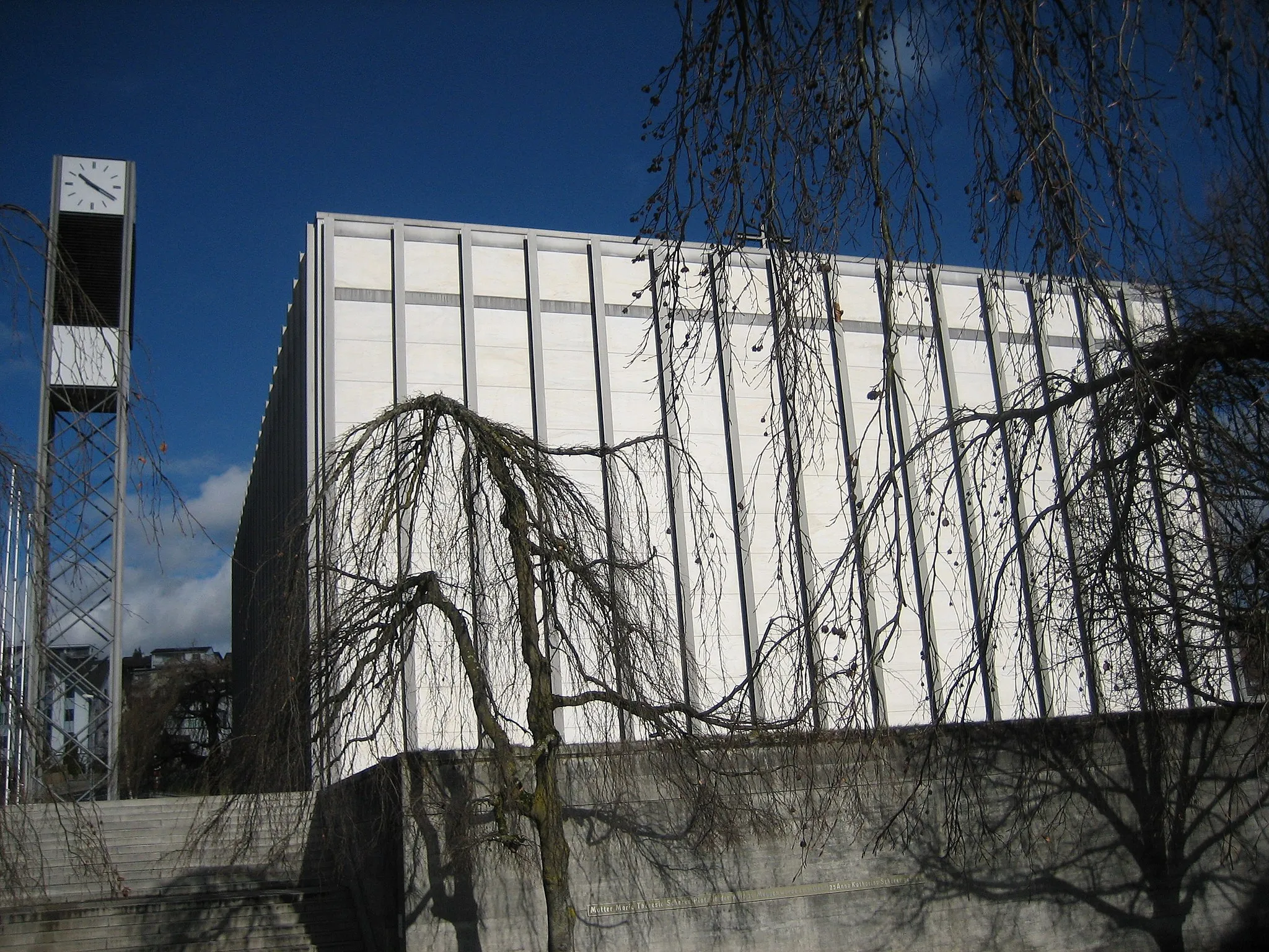 Photo showing: Katholische KIrche St. Pius