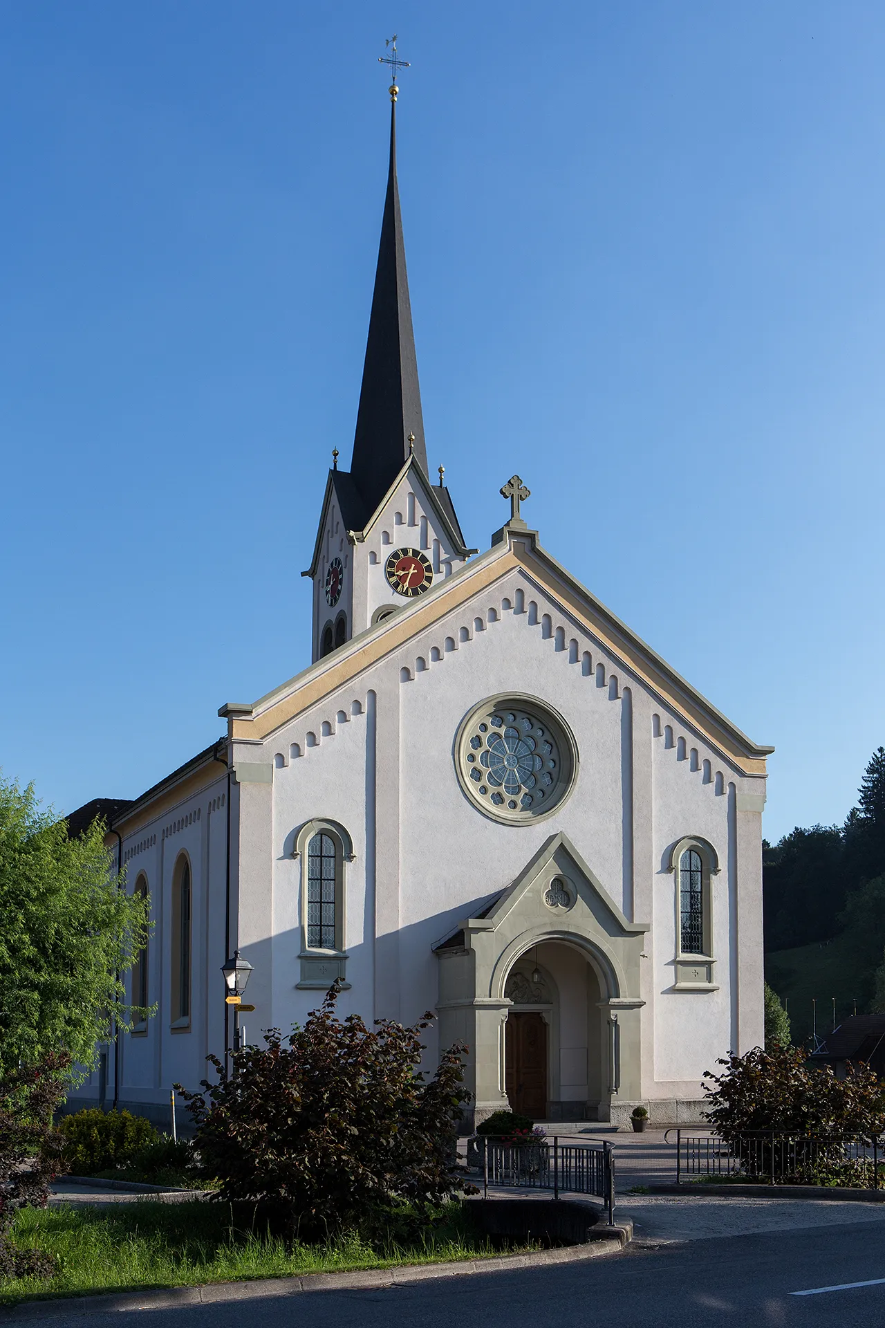 Photo showing: Pfarrkirche in Menznau (LU)