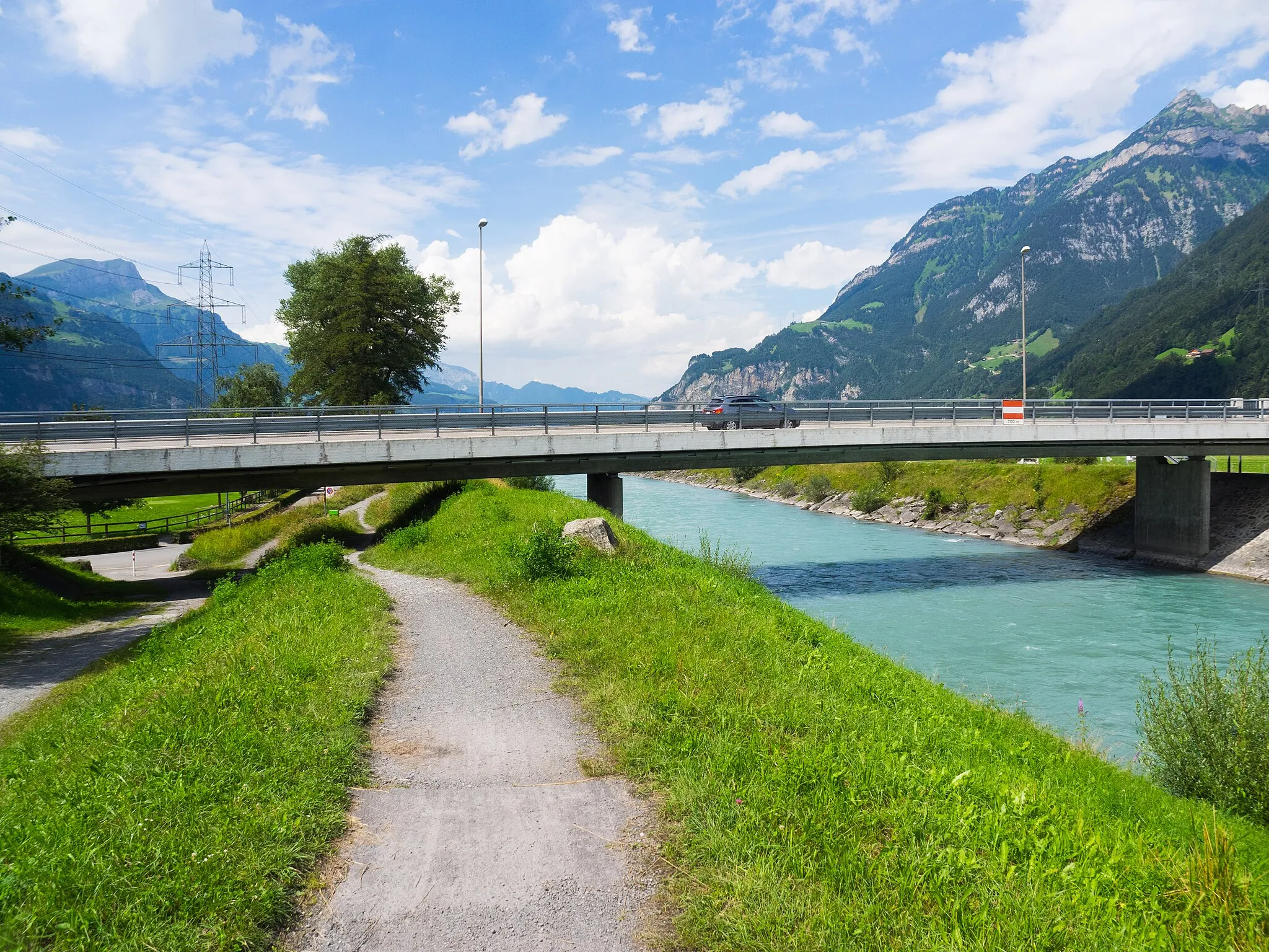 Photo showing: Seedorfer Bridge over the Reuss River, Seedorf-Altdorf, Canton Uri, Switzerland