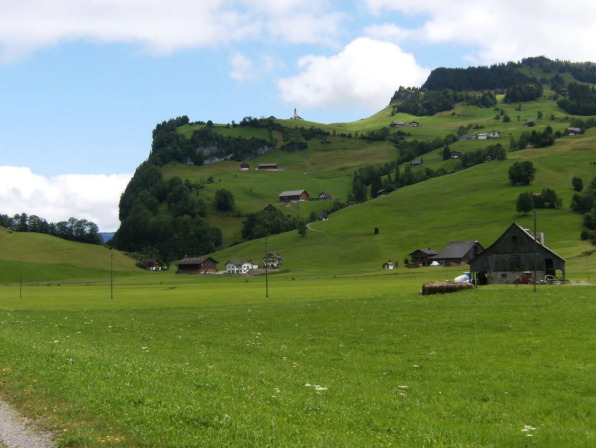 Photo showing: Sunnenberg, Unteriberg SZ, Switzerland.